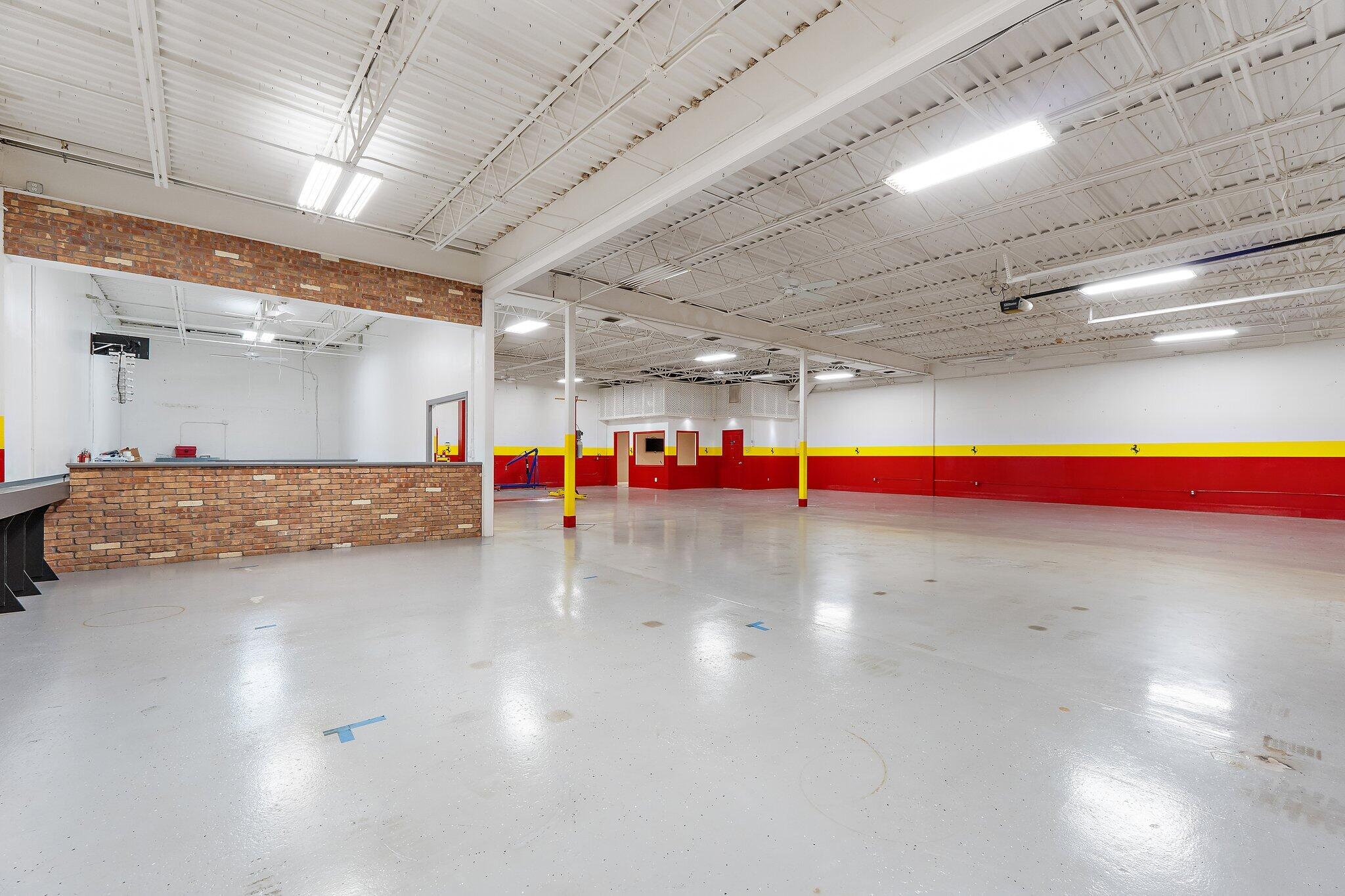 803 Maplewood Drive 36b