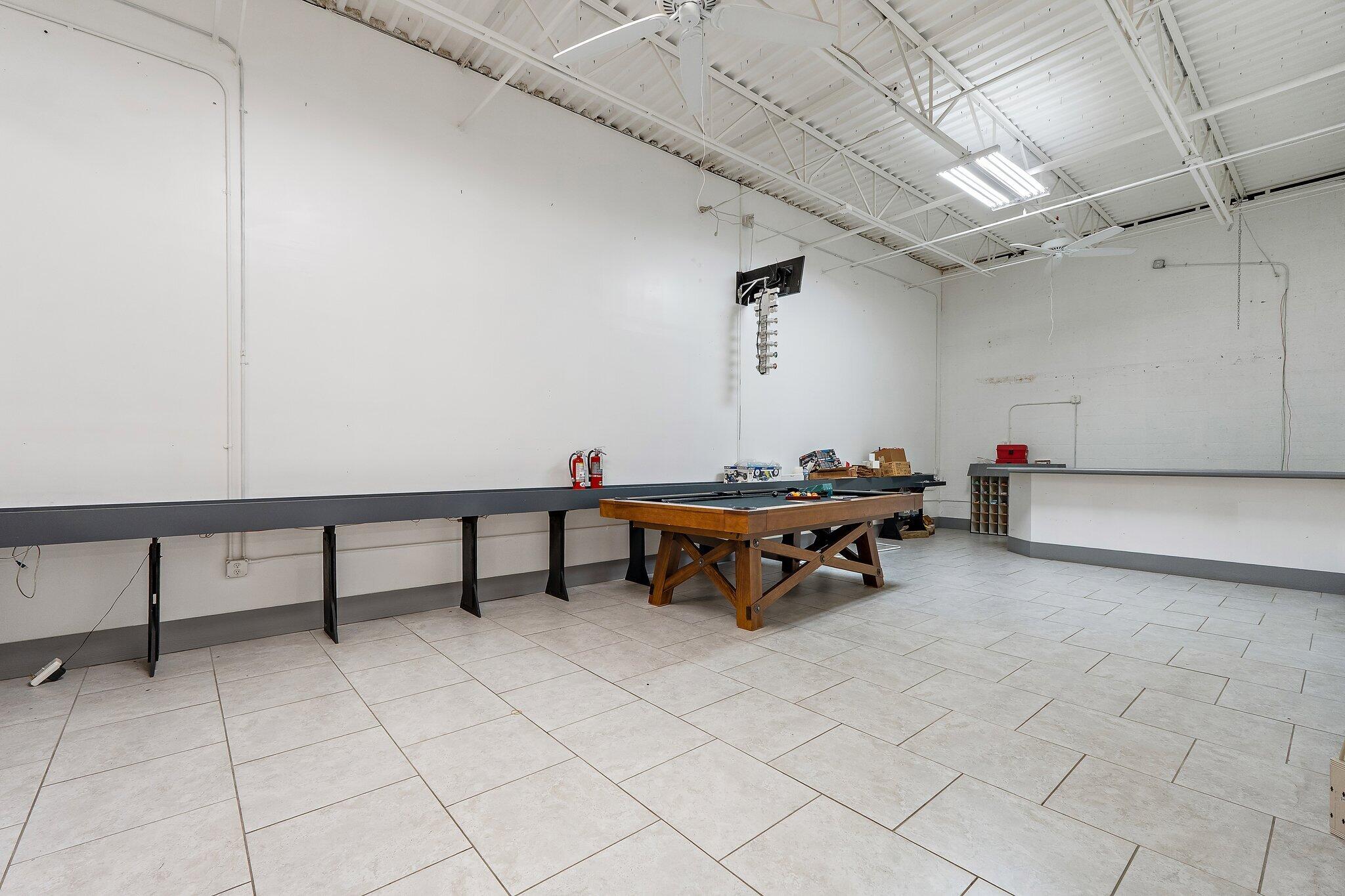 803 Maplewood Drive 36b