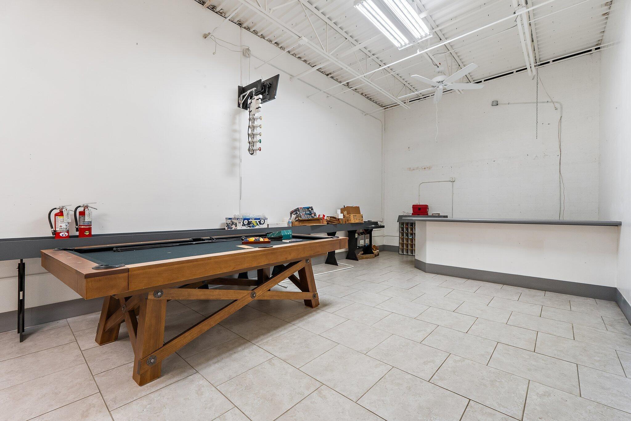 803 Maplewood Drive 36b