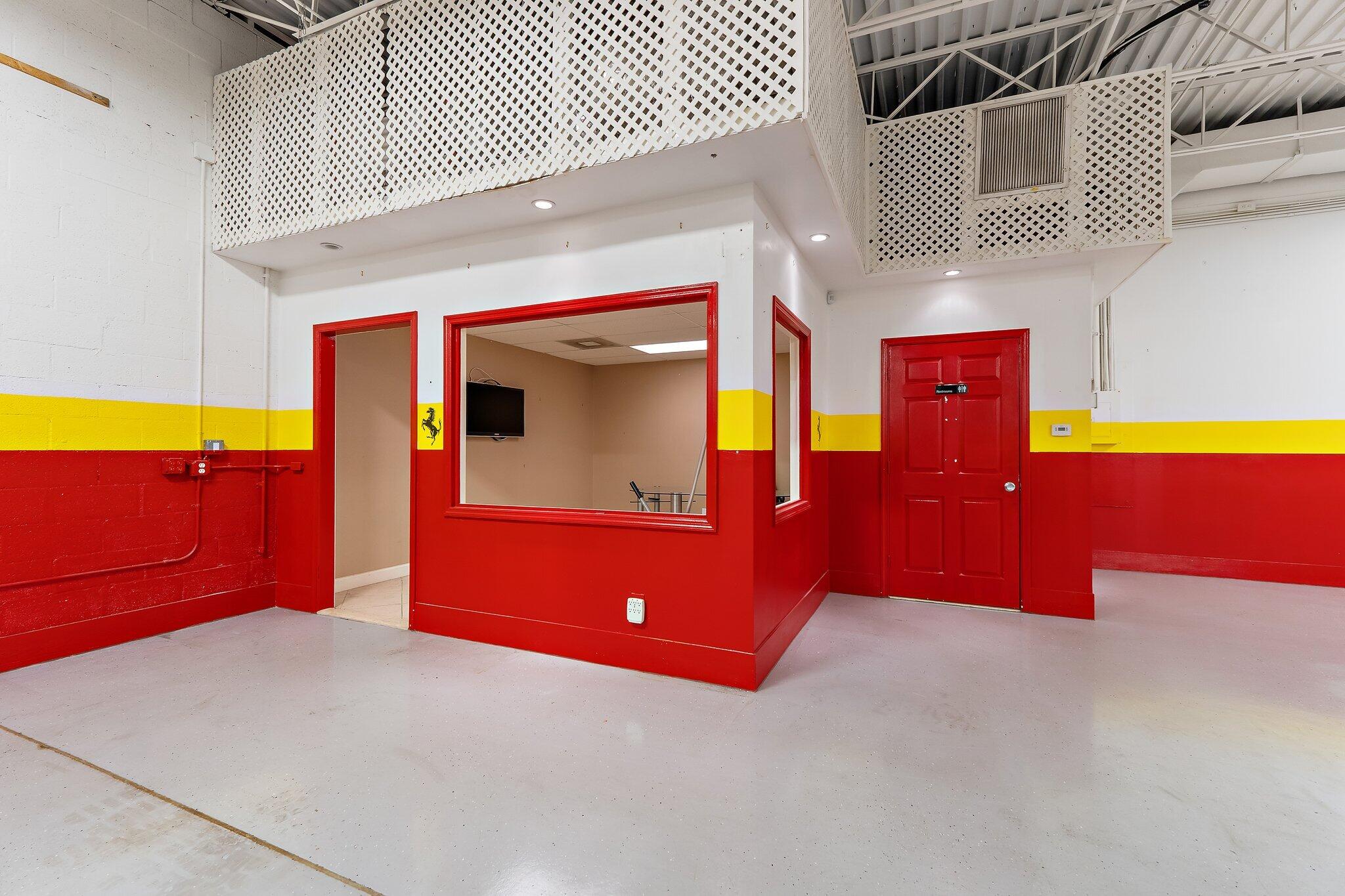 803 Maplewood Drive 36b