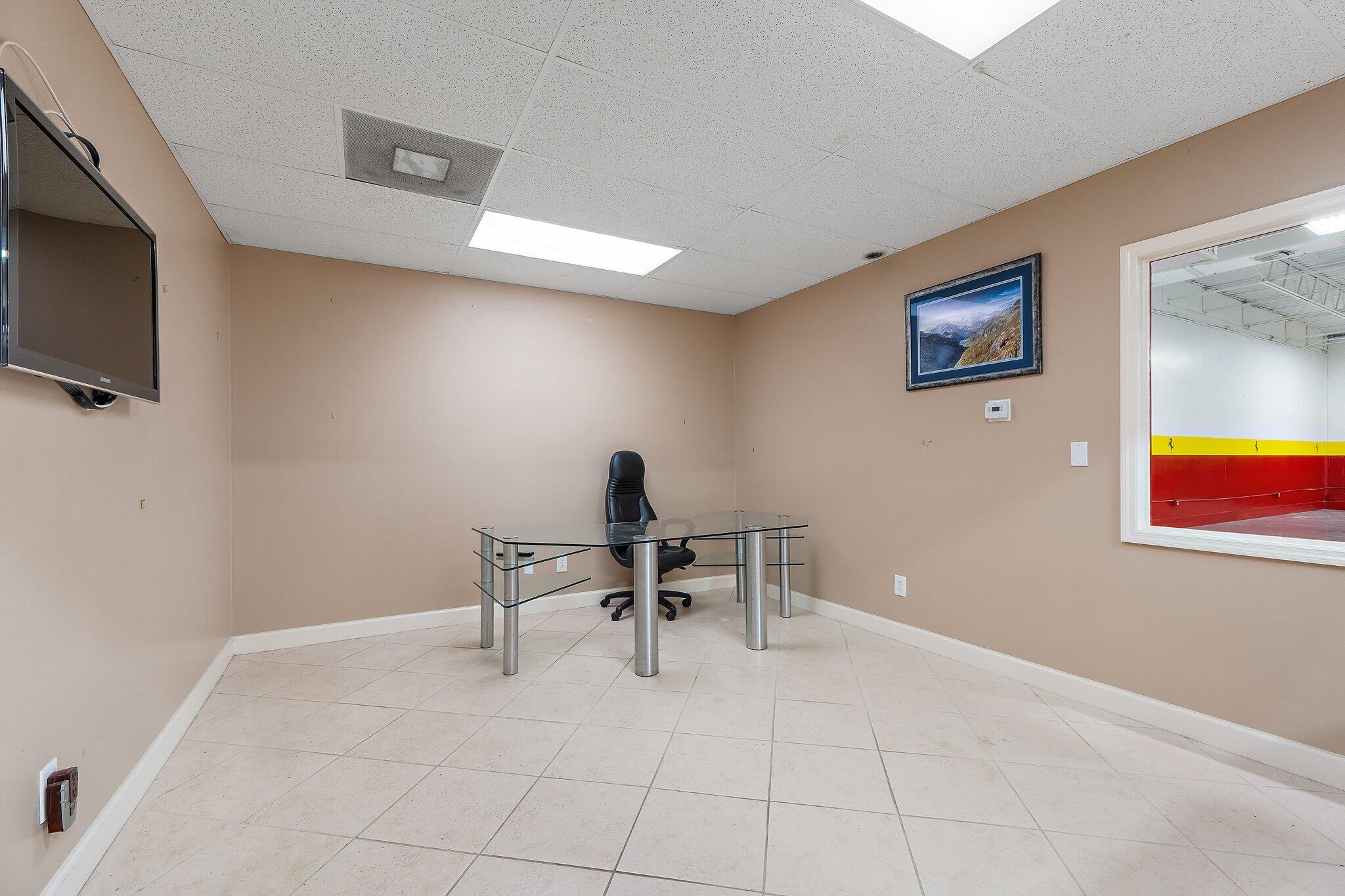 803 Maplewood Drive 36b