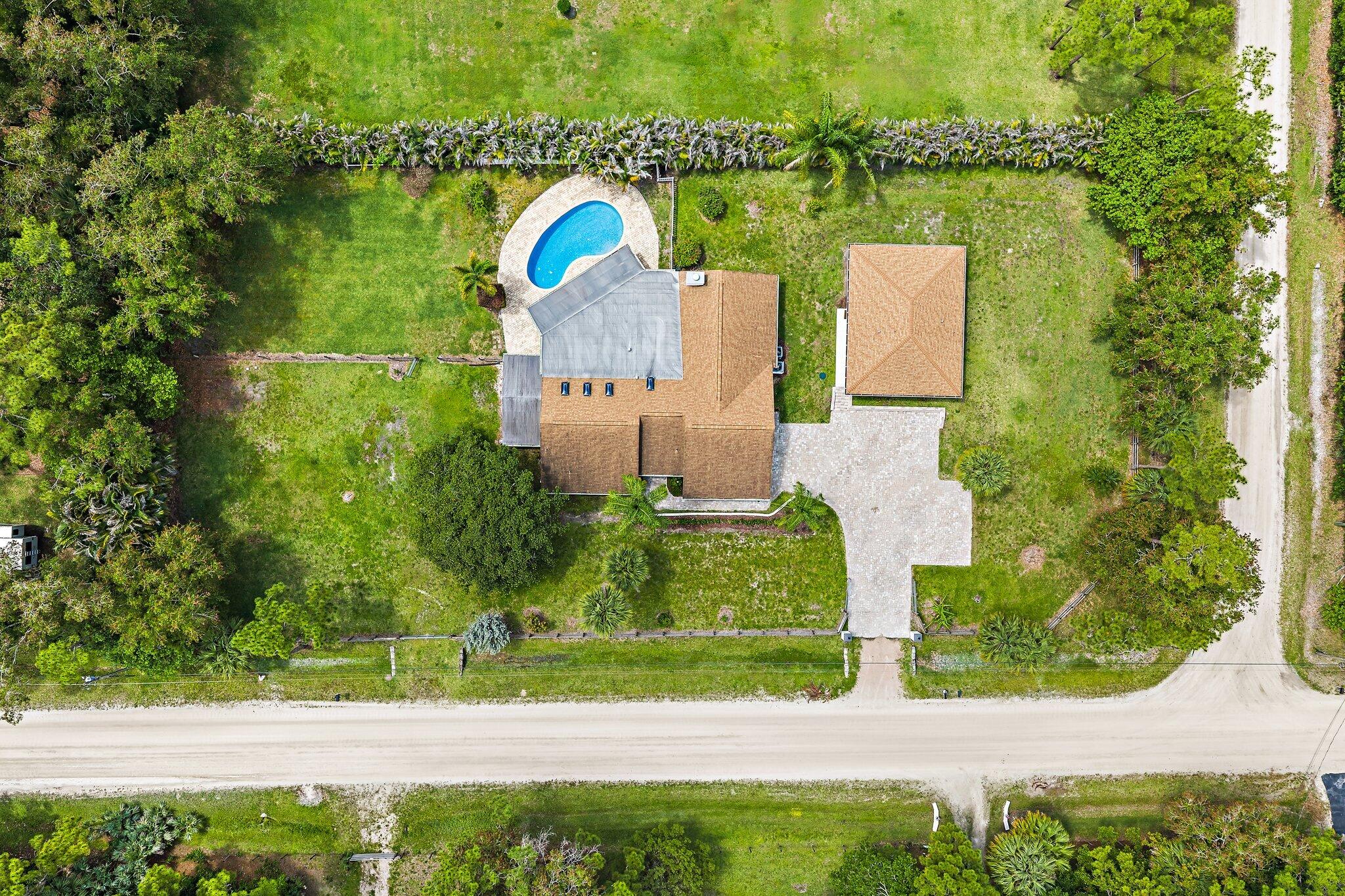 12090 N 164th Ct Court N, Farms