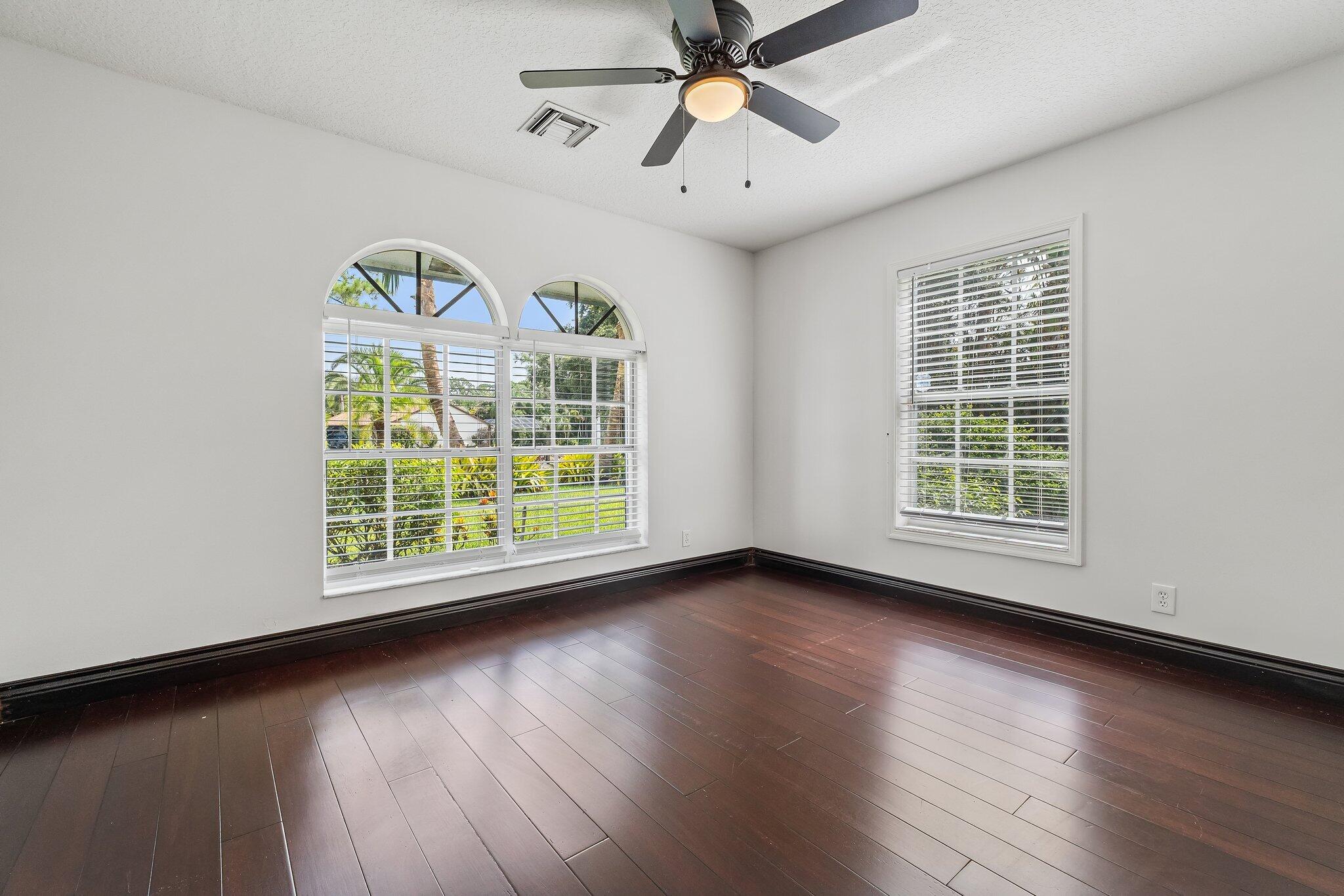 11480 150th Court N, Farms