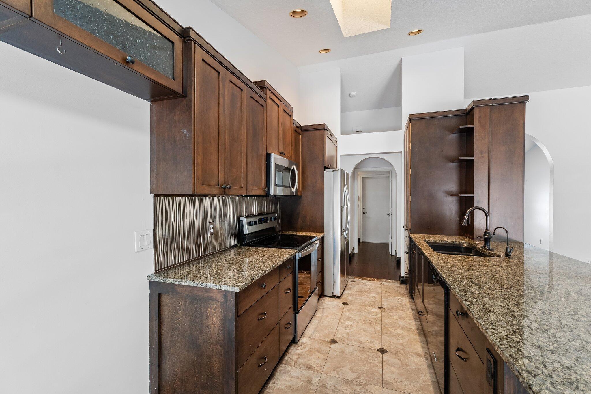 11480 150th Court N, Farms