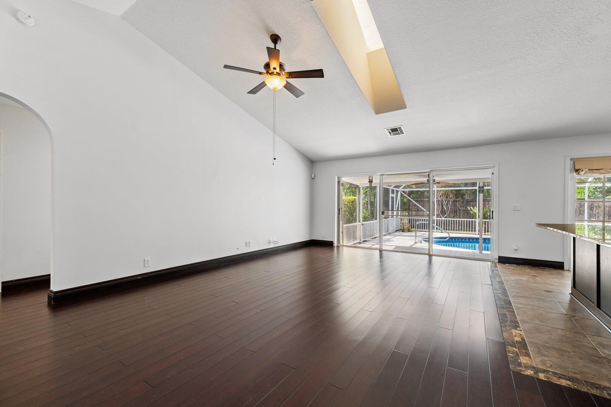 11480 150th Court N, Farms