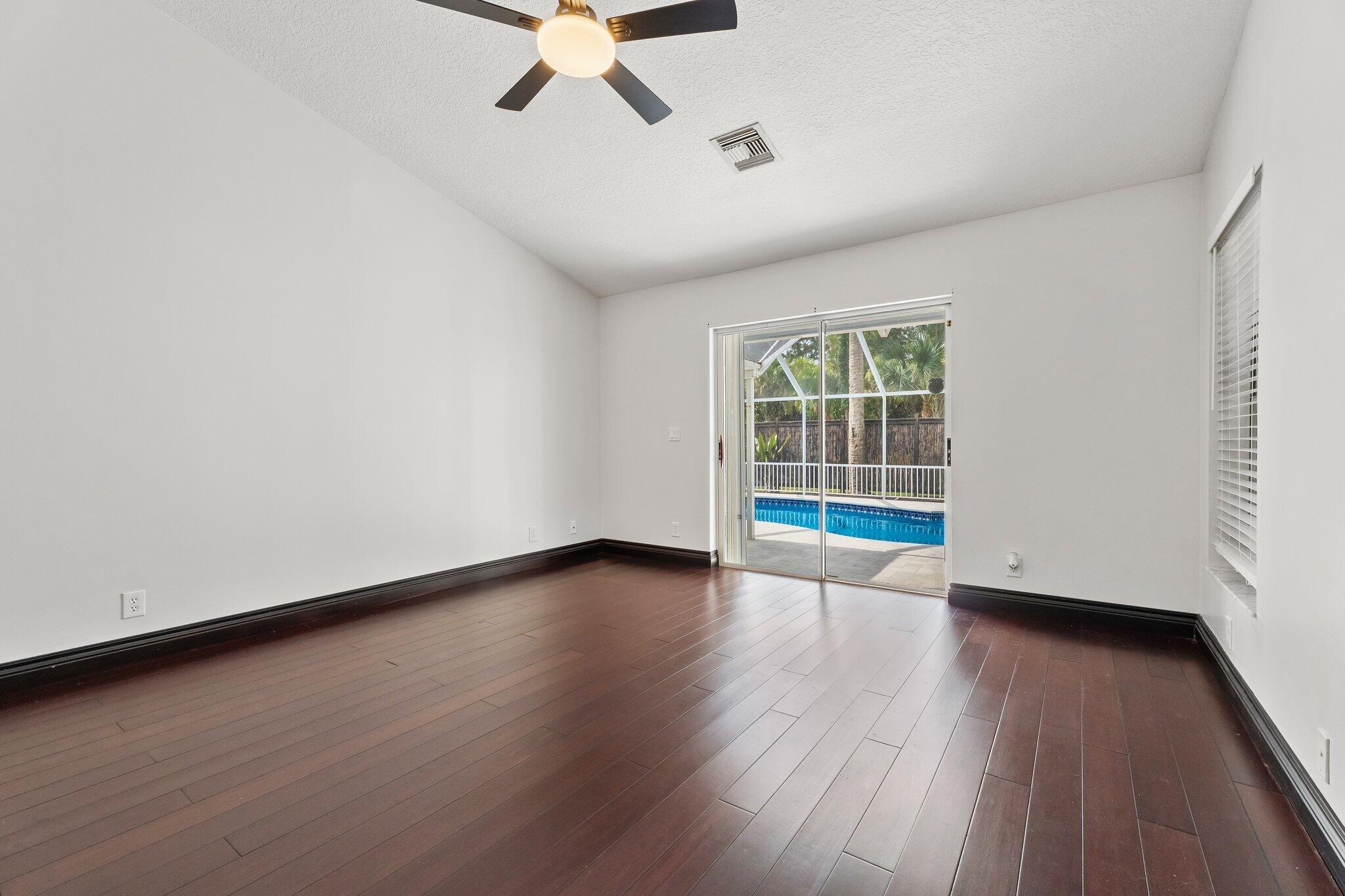 11480 150th Court N, Farms