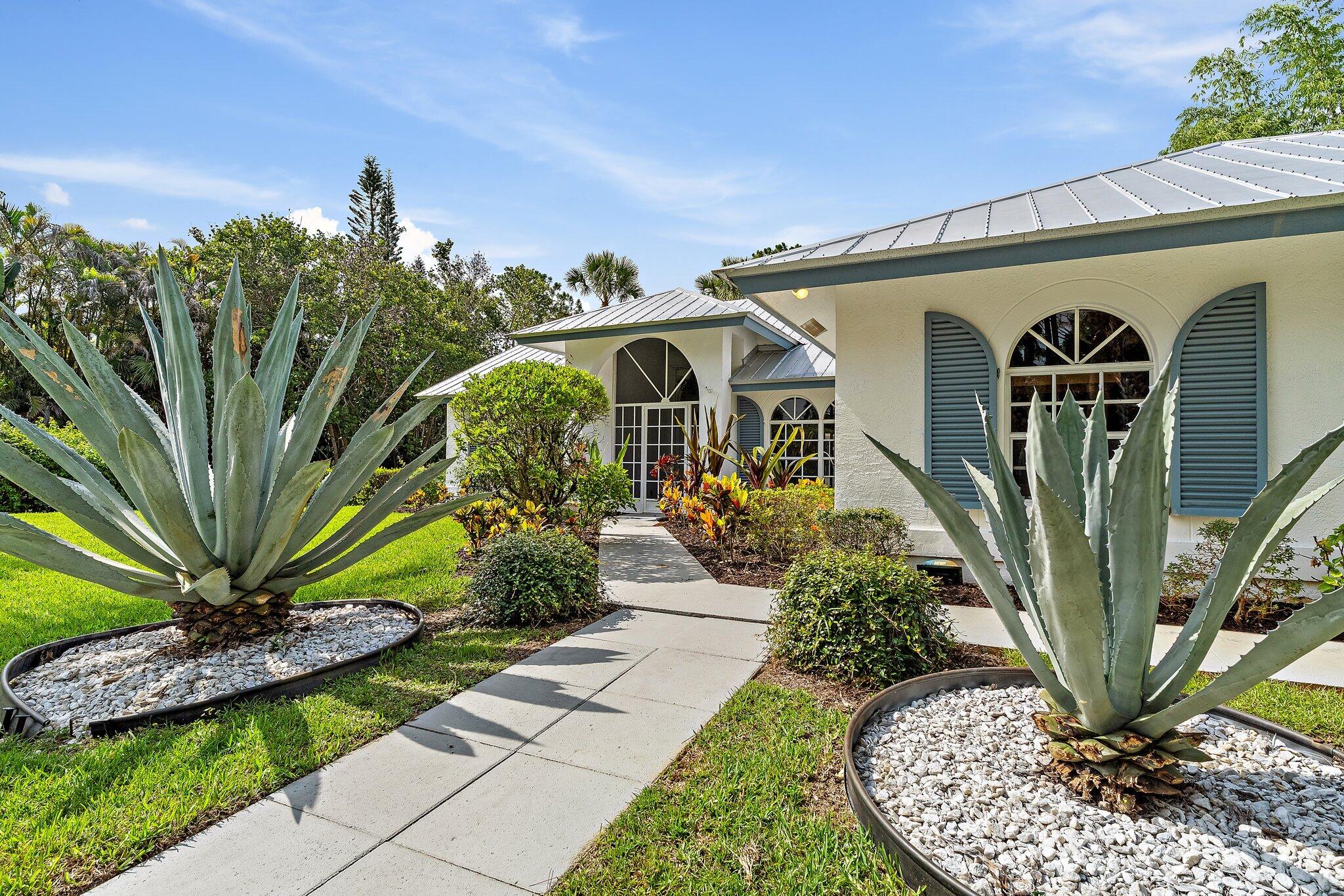 11480 150th Court N, Farms