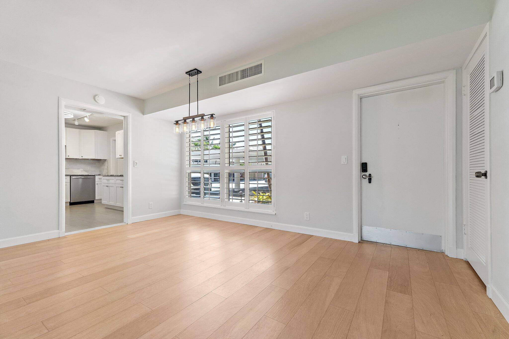 1 SE TURTLE CREEK Drive A