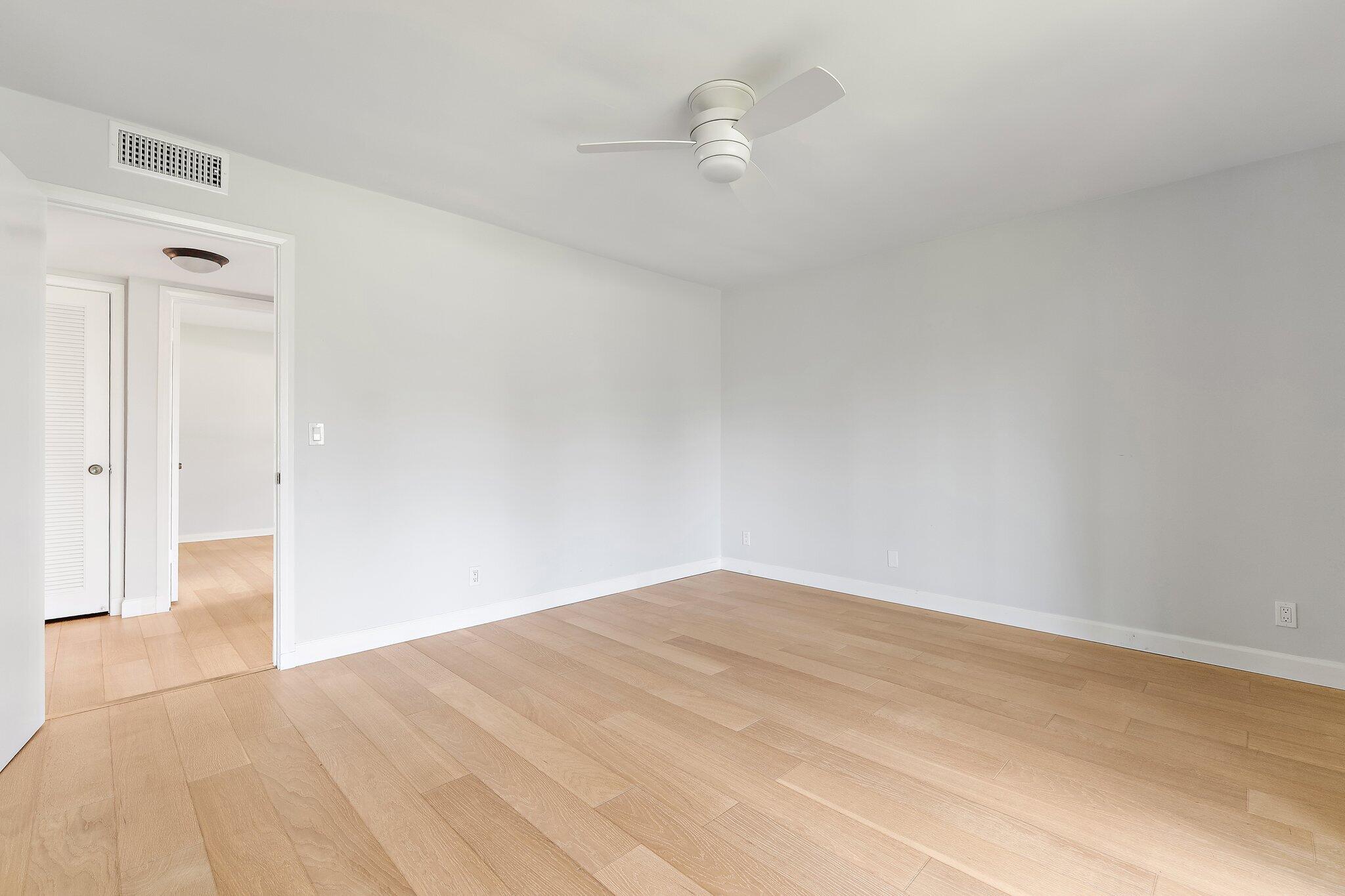 1 SE TURTLE CREEK Drive A