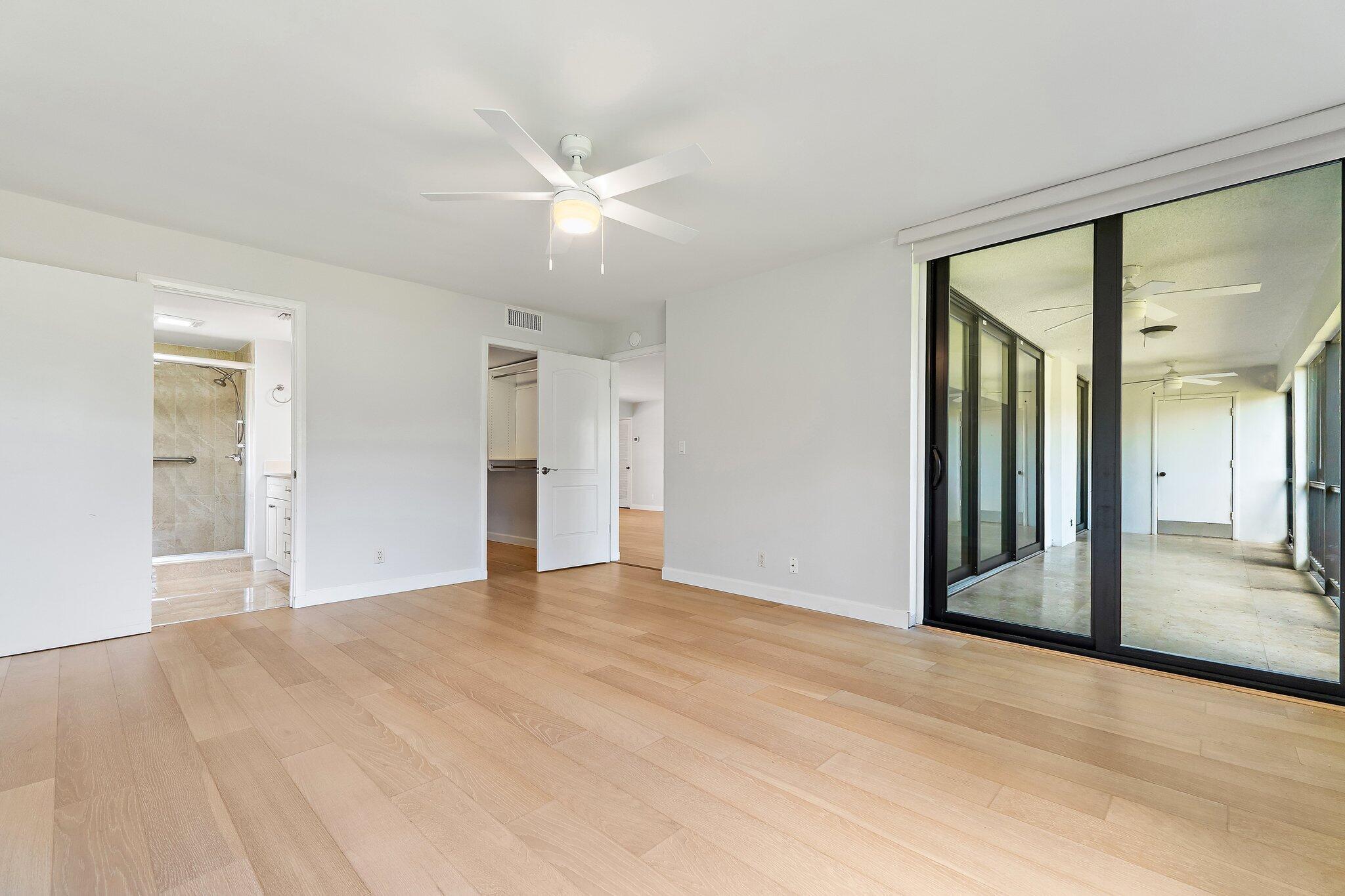 1 SE TURTLE CREEK Drive A