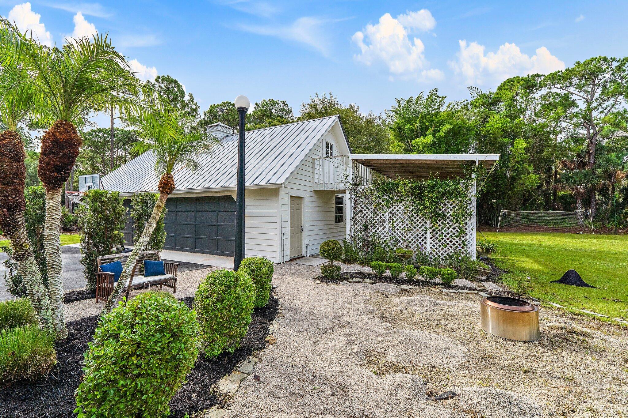 4600 SW COUNTRY Place