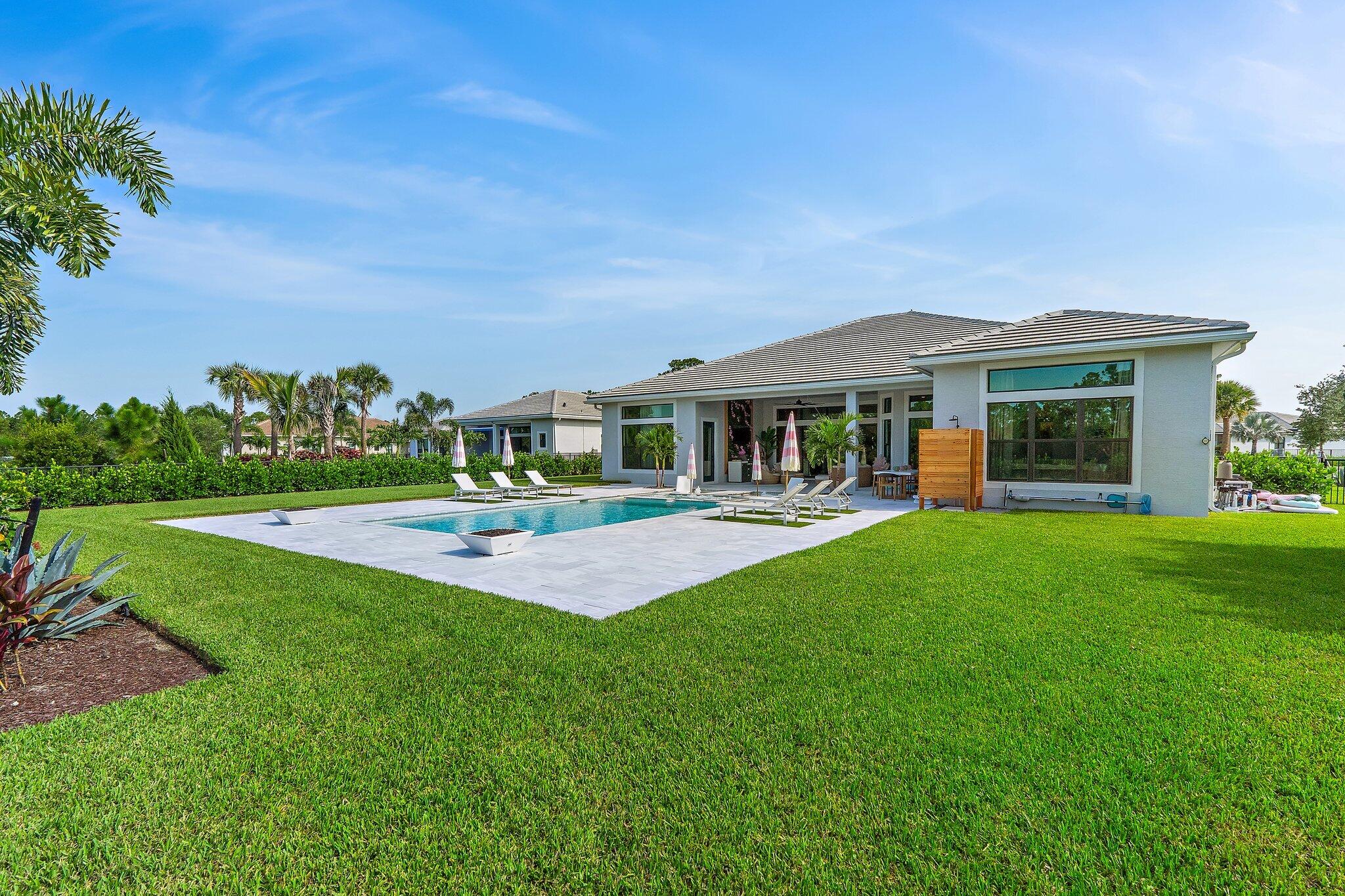 3480 SW FLOWERDEW Court