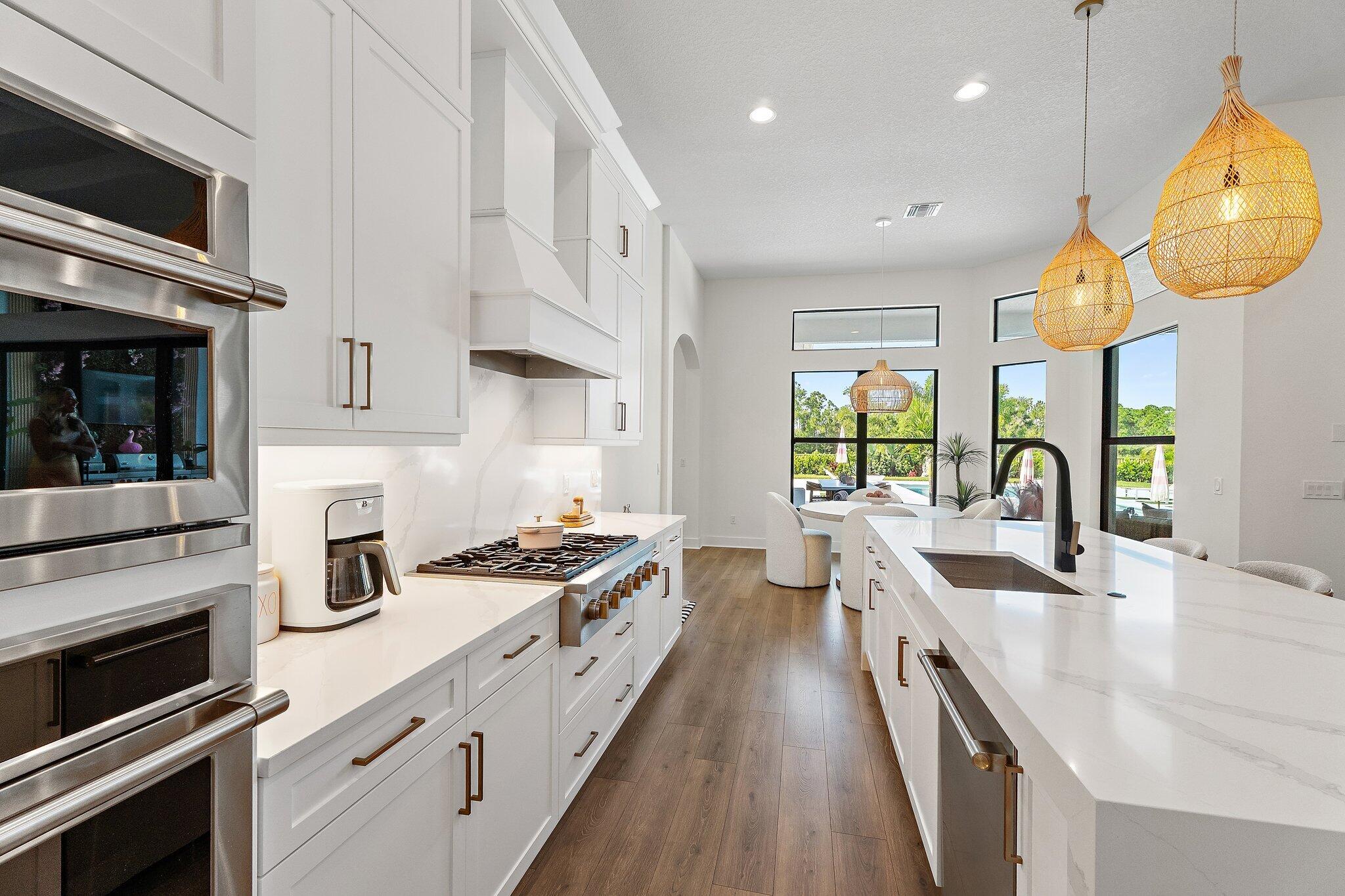 3480 SW FLOWERDEW Court