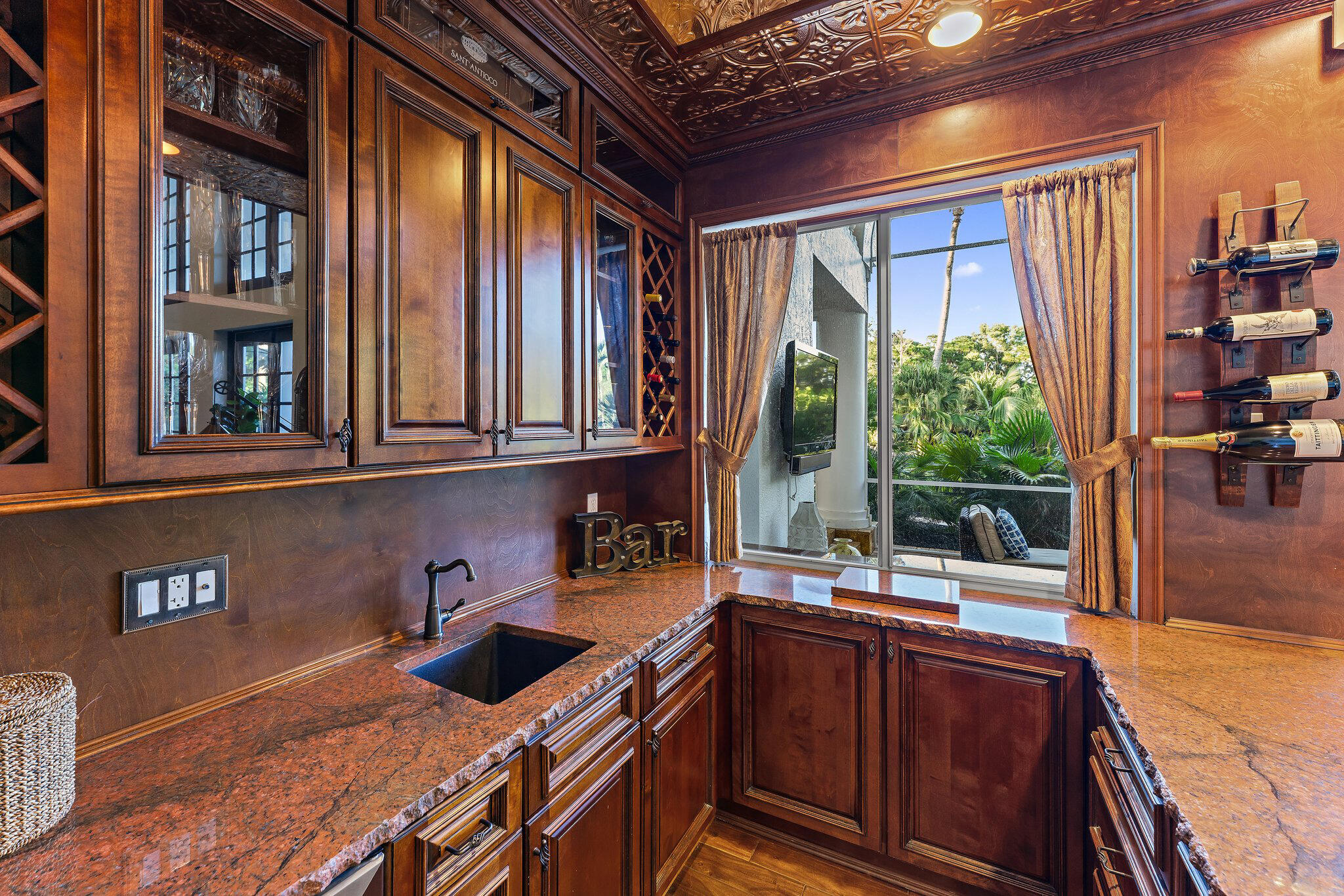 2584 SE Ranch Acres Circle