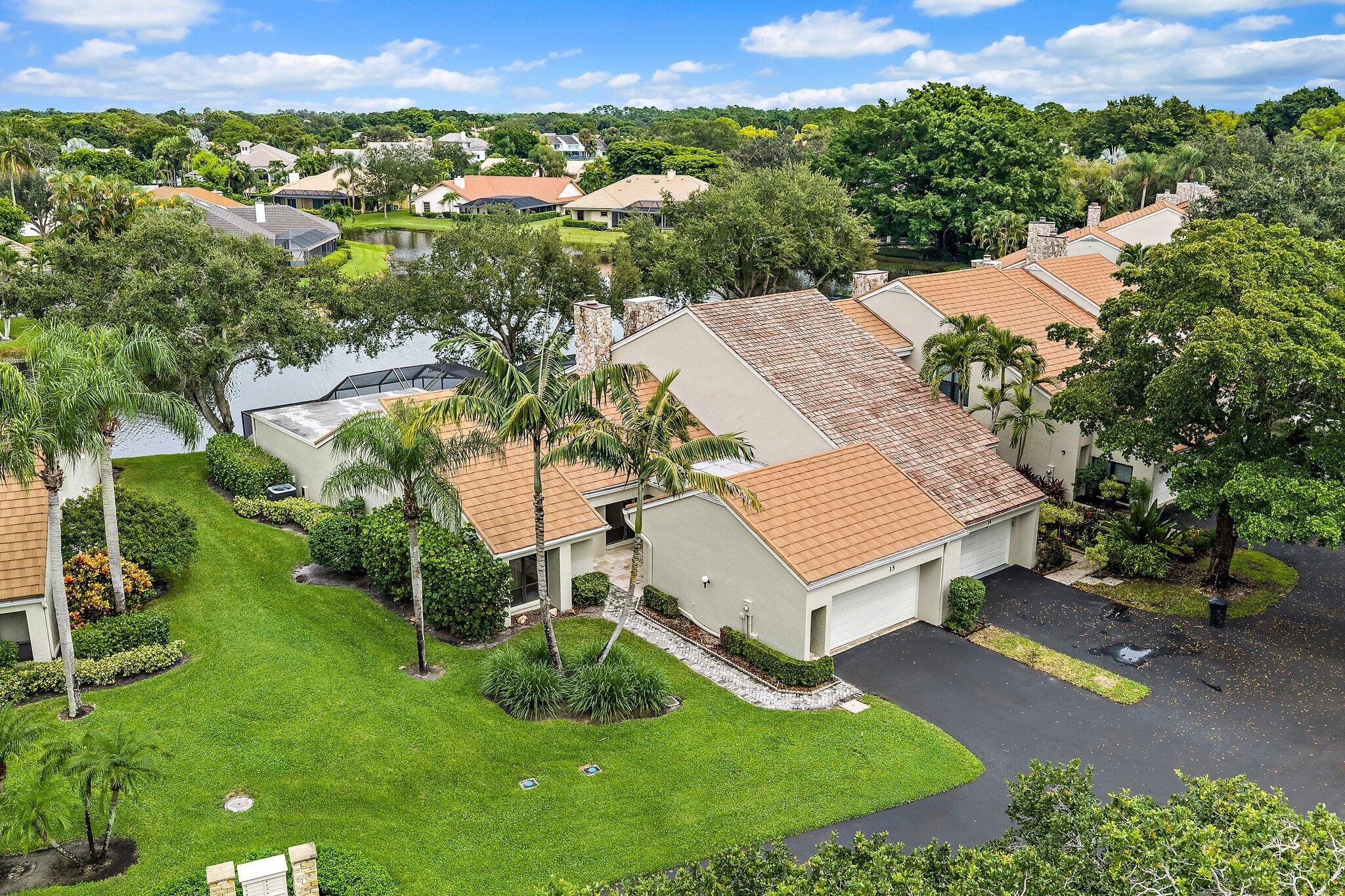 15 Tournament Boulevard