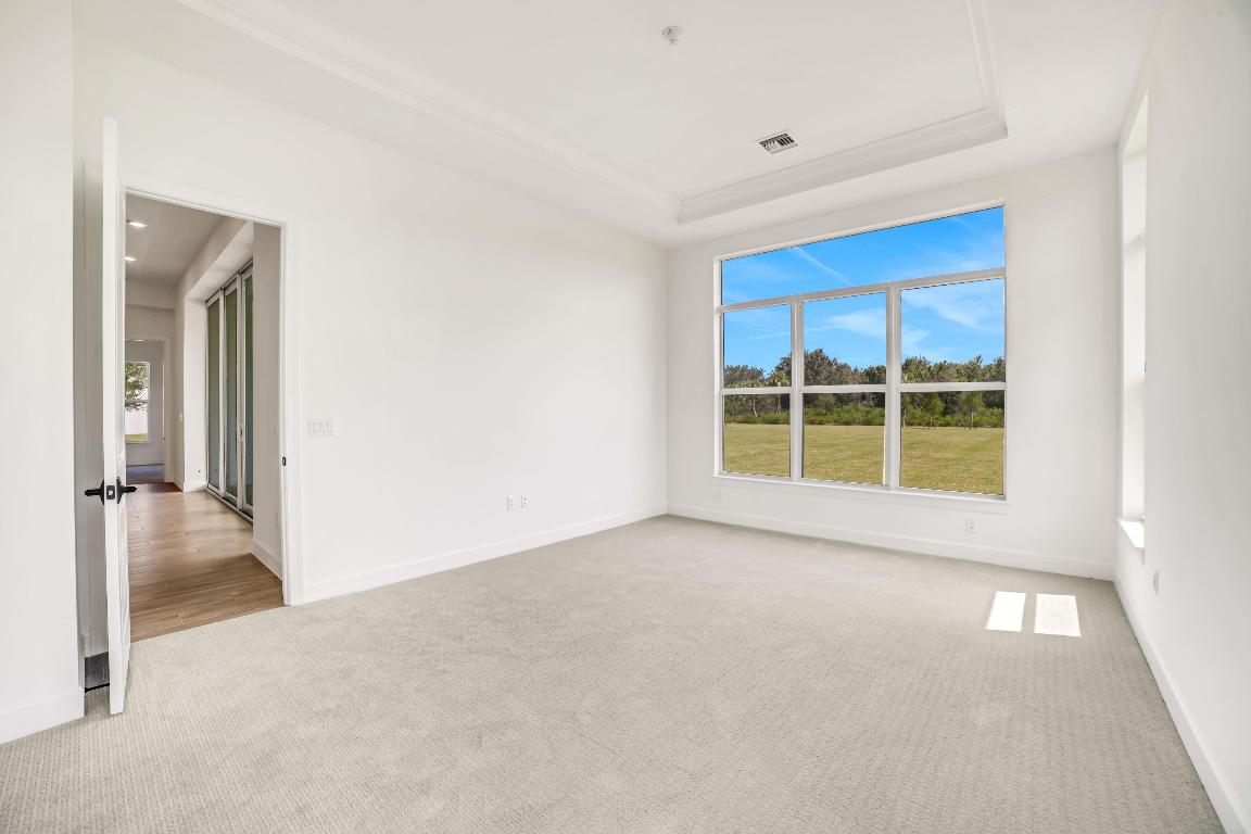 20161 SE Bridgewater Drive