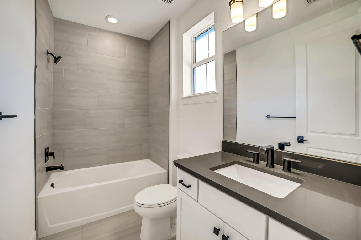 20161 SE Bridgewater Drive