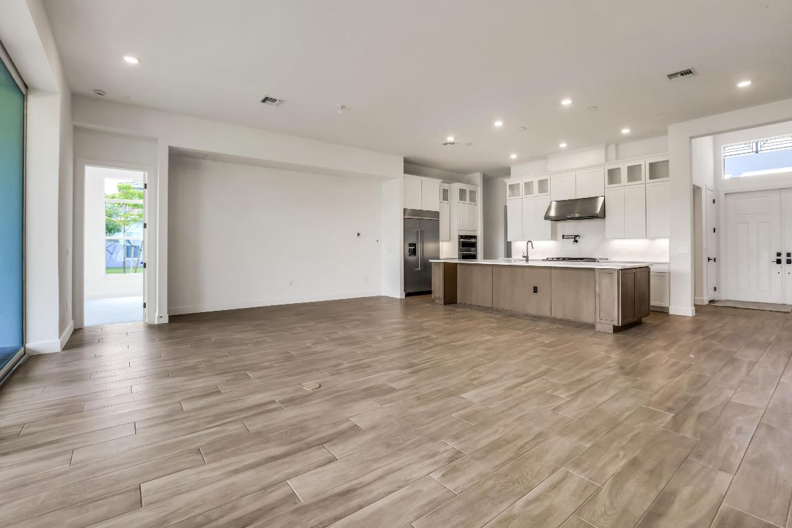 20161 SE Bridgewater Drive