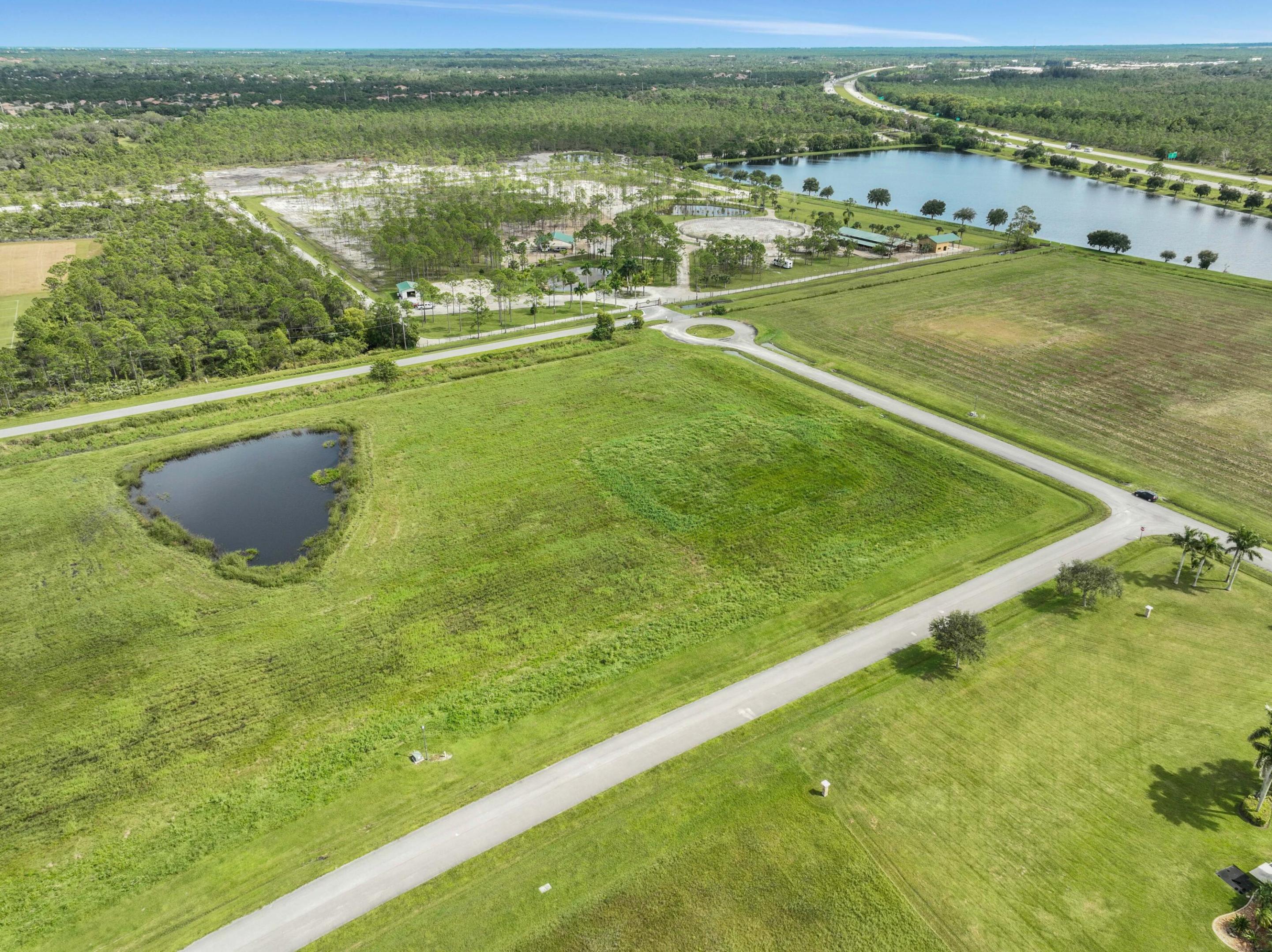 2655 SW Stoneybrook Way