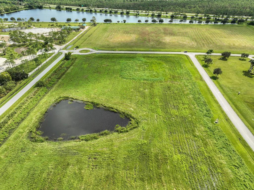 2655 SW Stoneybrook Way