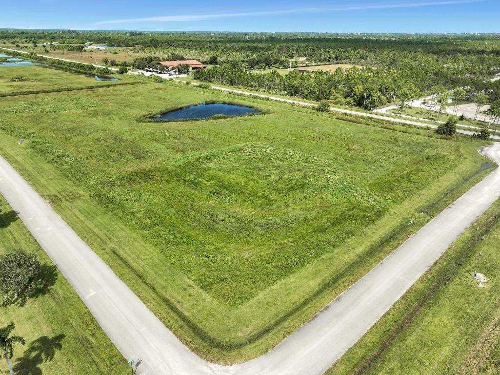 2655 SW Stoneybrook Way