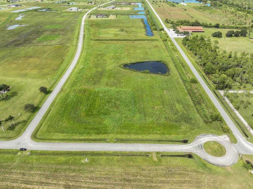 2655 SW Stoneybrook Way