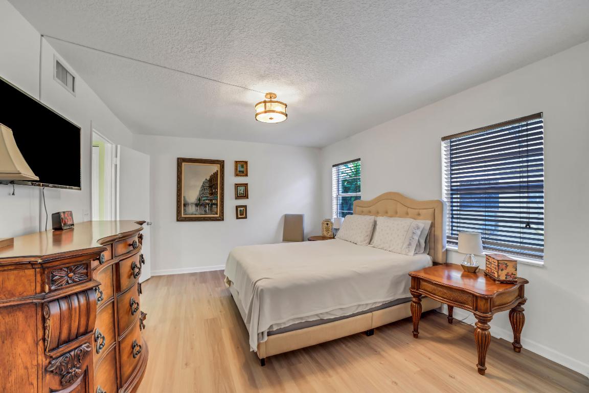 312 Southwind Drive Unit: 105