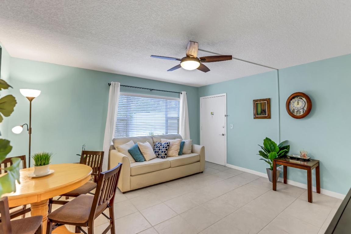 312 Southwind Drive Unit: 105