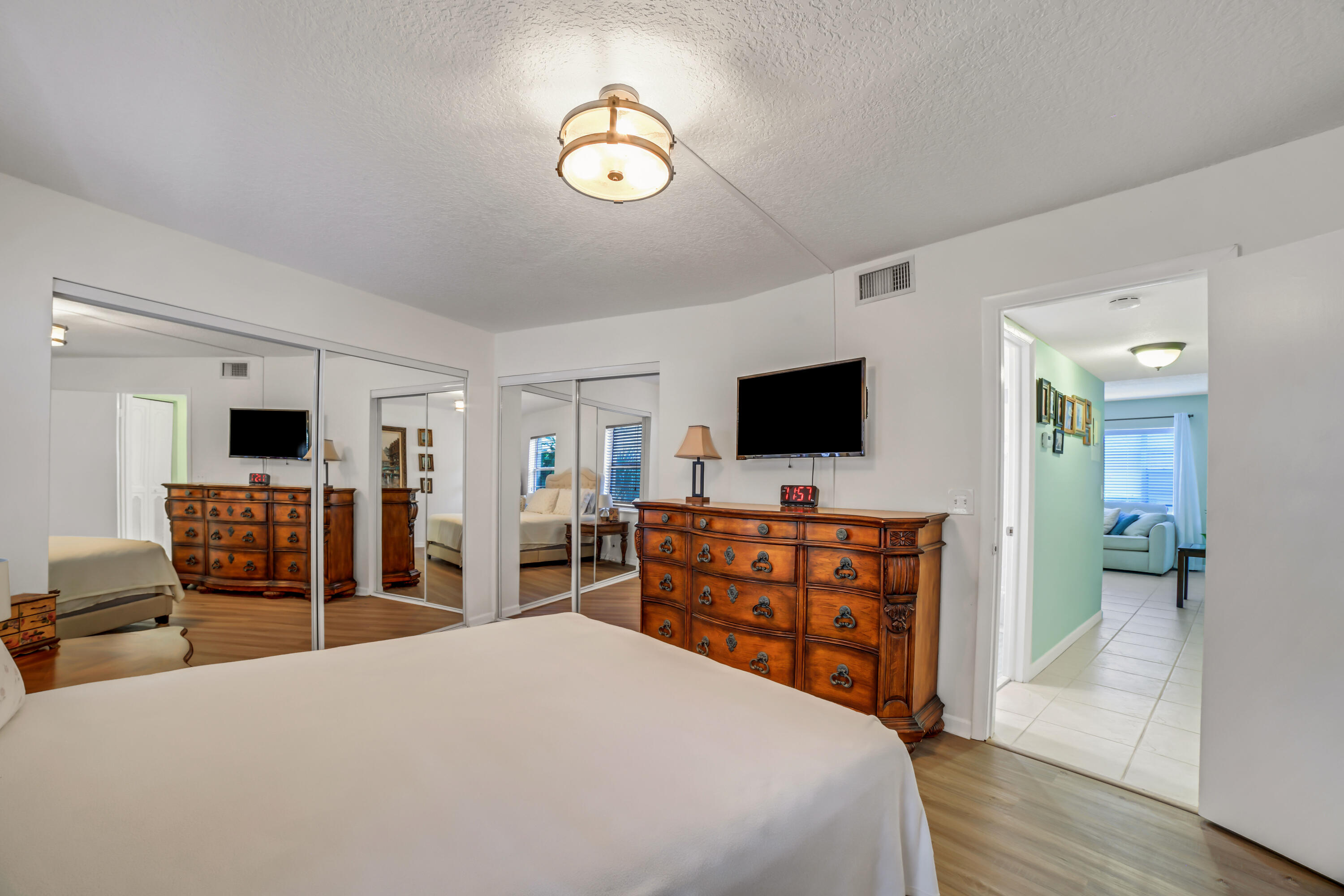 312 Southwind Drive Unit: 105