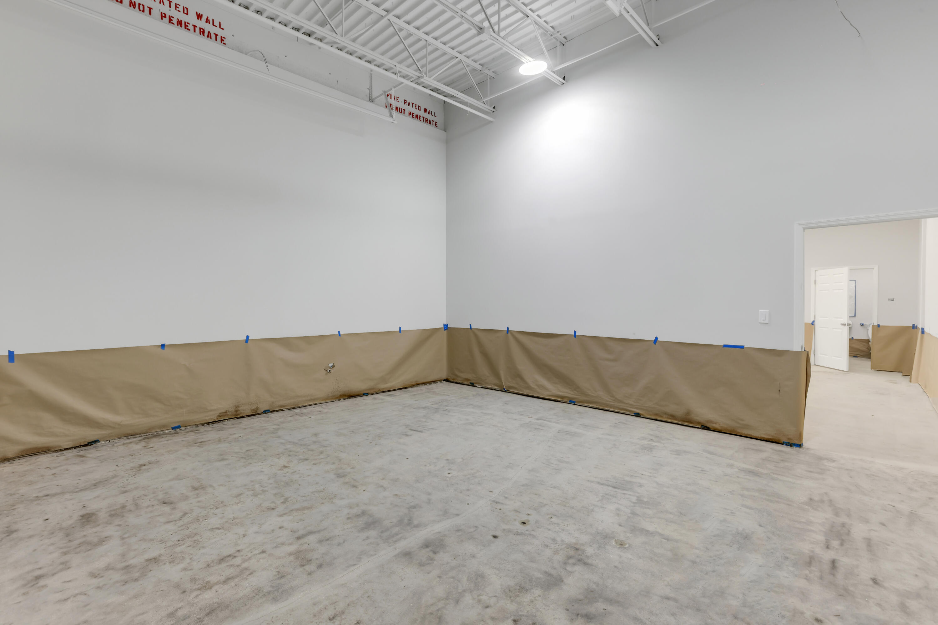 801 Maplewood Drive Unit: 19