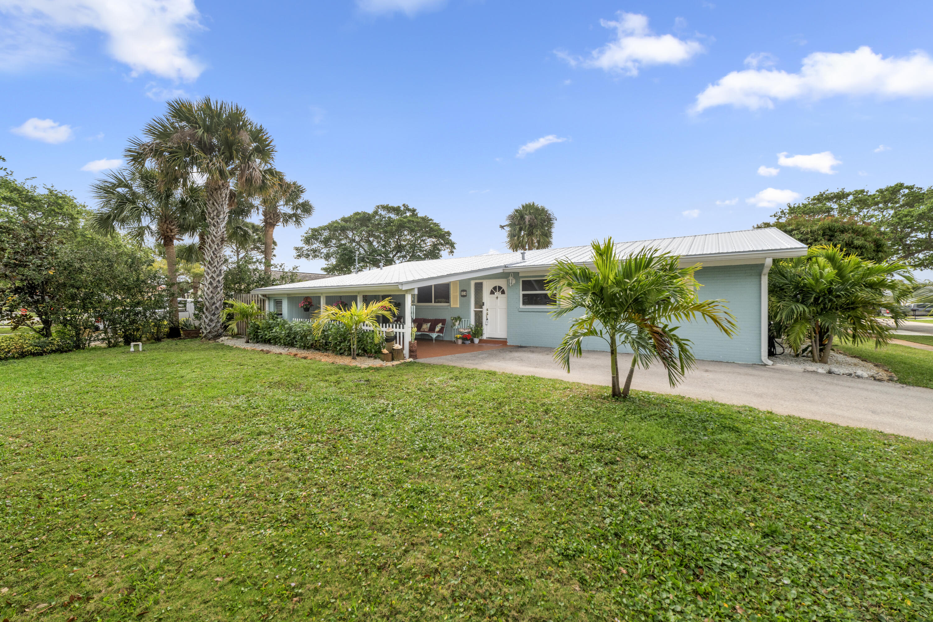 324 Tequesta Drive
