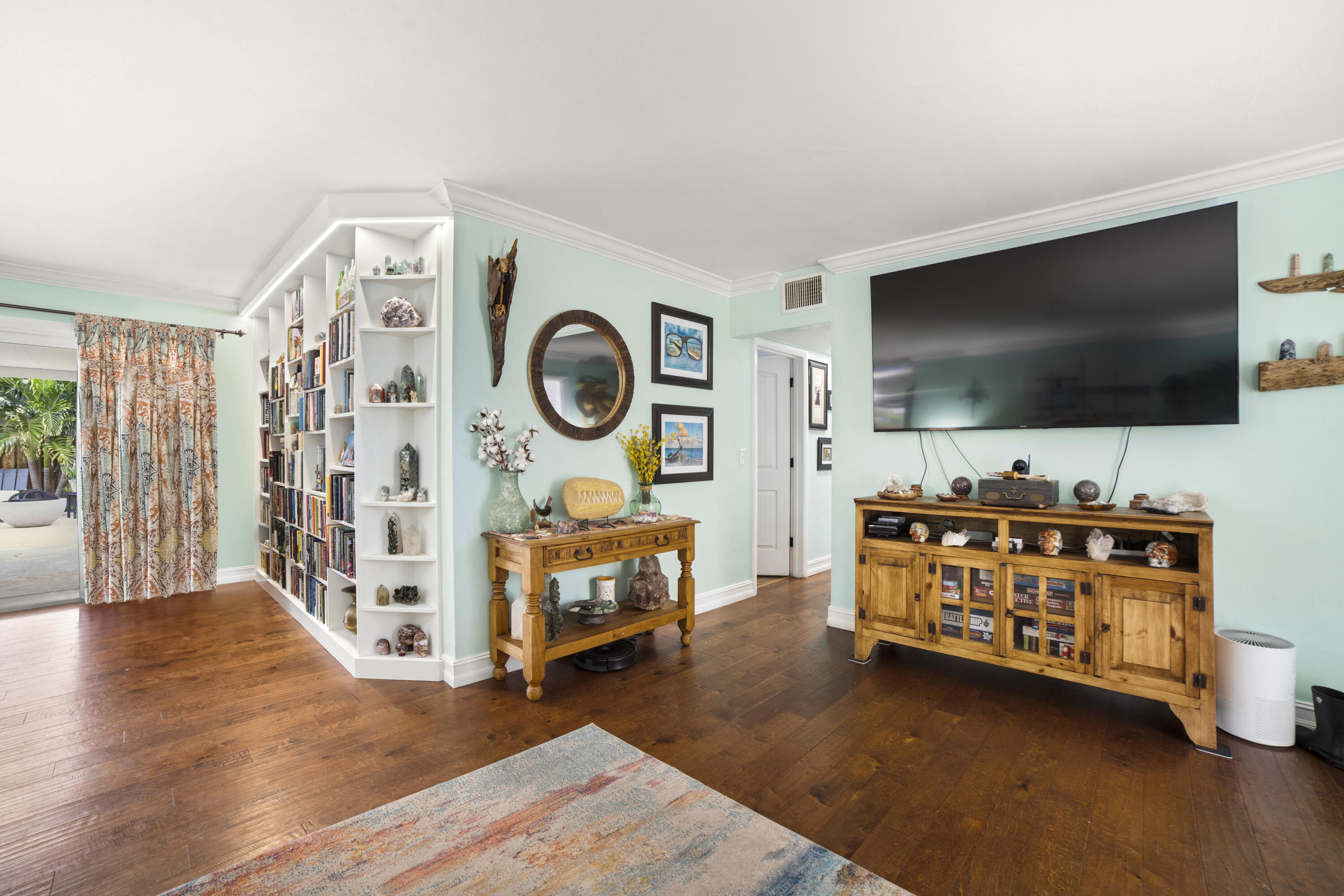 324 Tequesta Drive