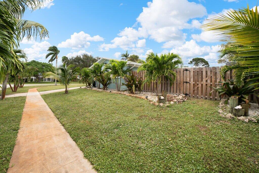 324 Tequesta Drive