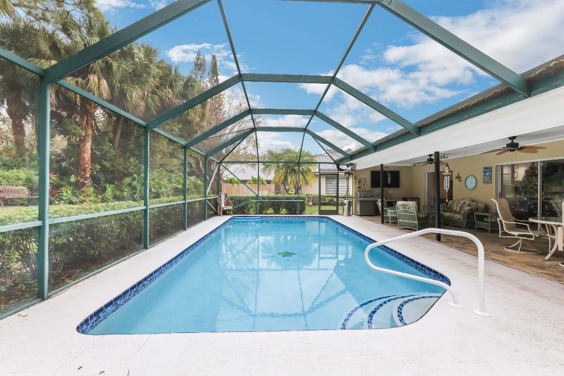 6565 Winding Lake Drive