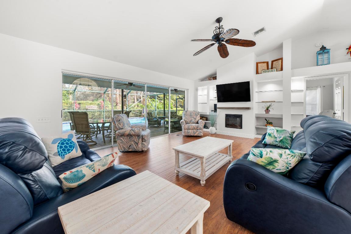 6565 Winding Lake Drive