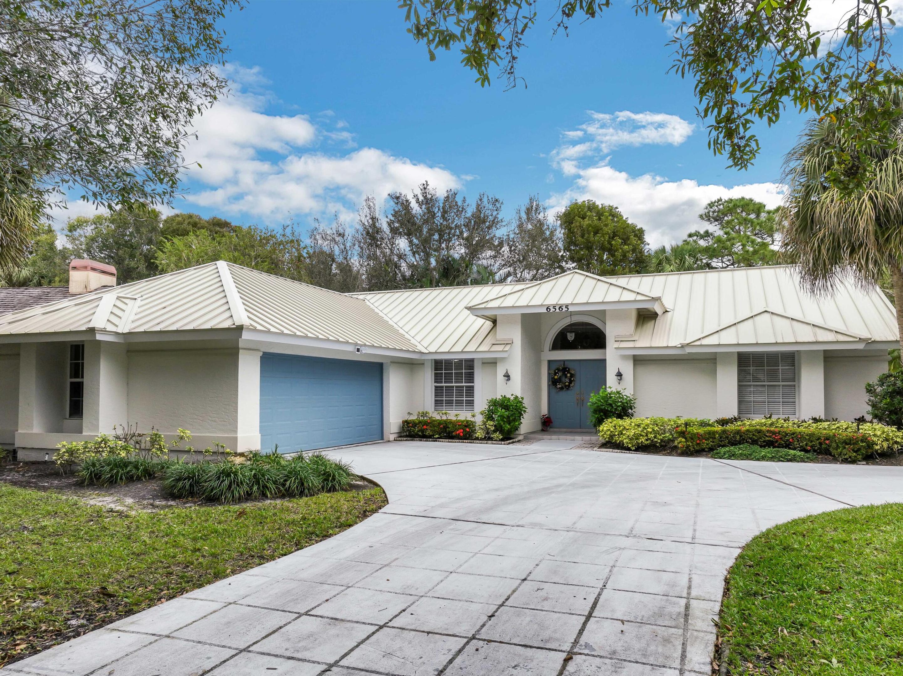 6565 Winding Lake Drive