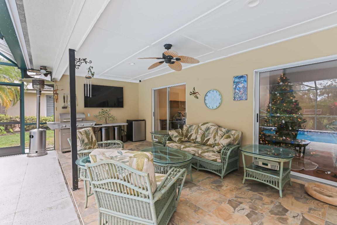 6565 Winding Lake Drive