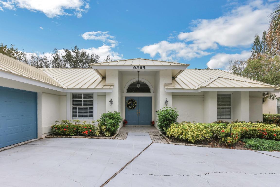 6565 Winding Lake Drive