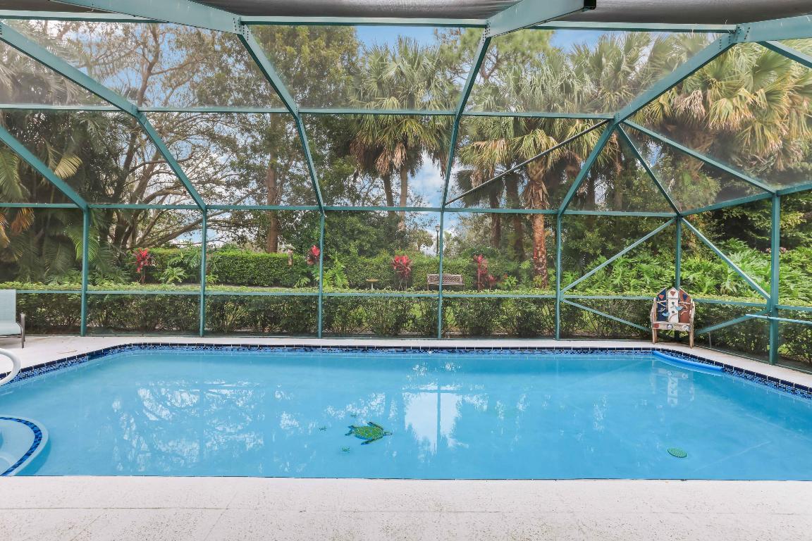 6565 Winding Lake Drive