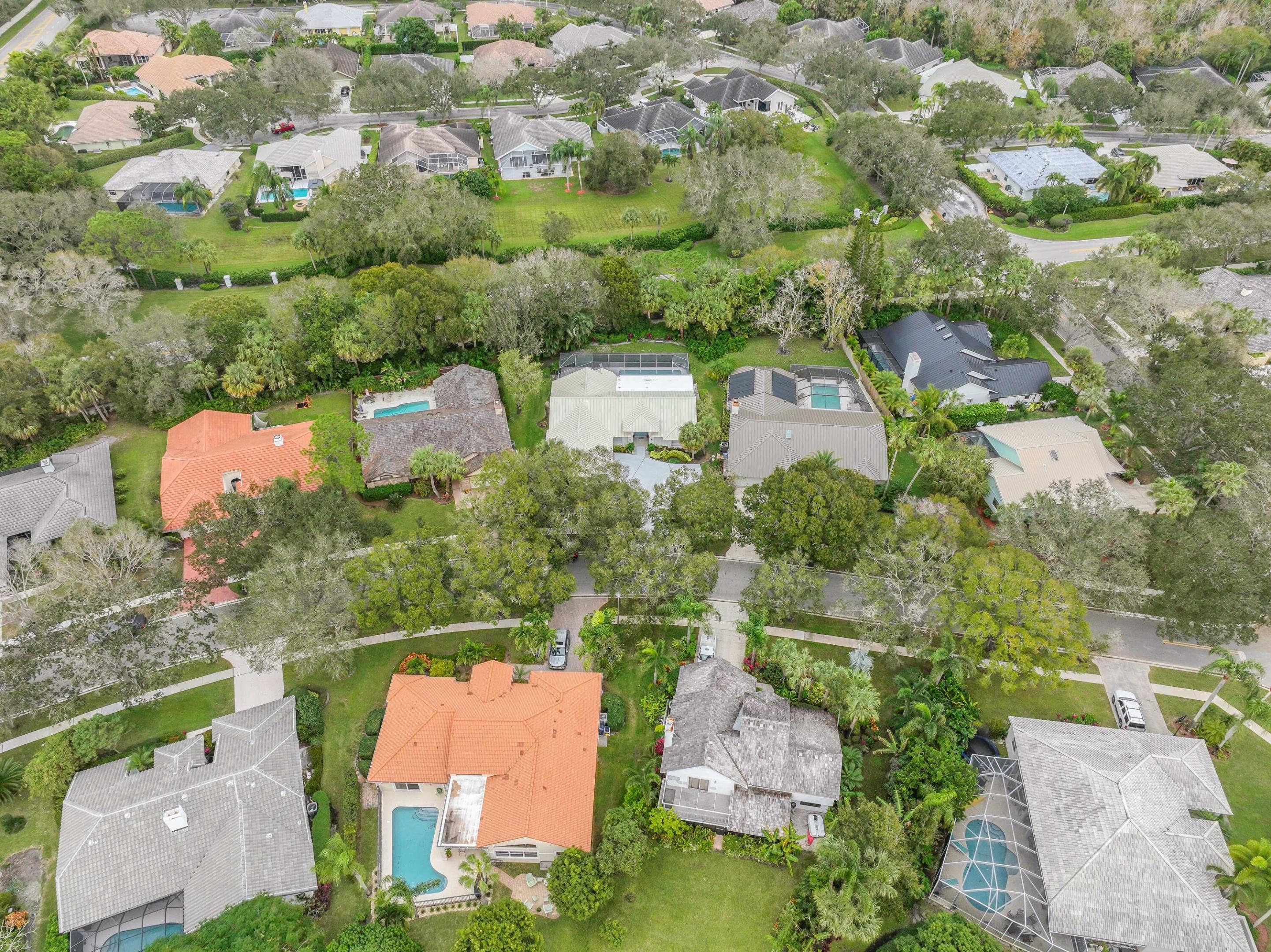 6565 Winding Lake Drive