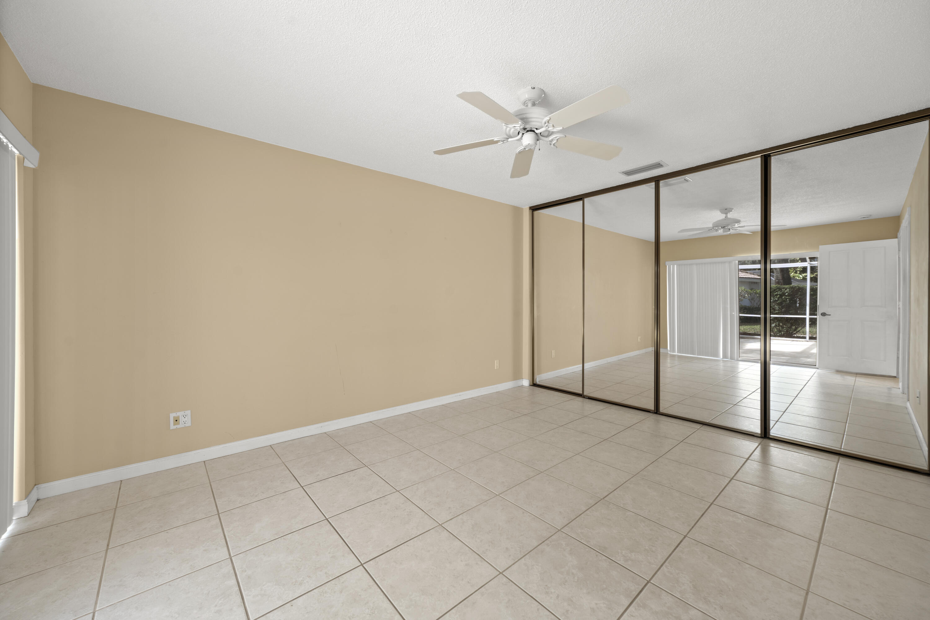 5503 Red Oak Court