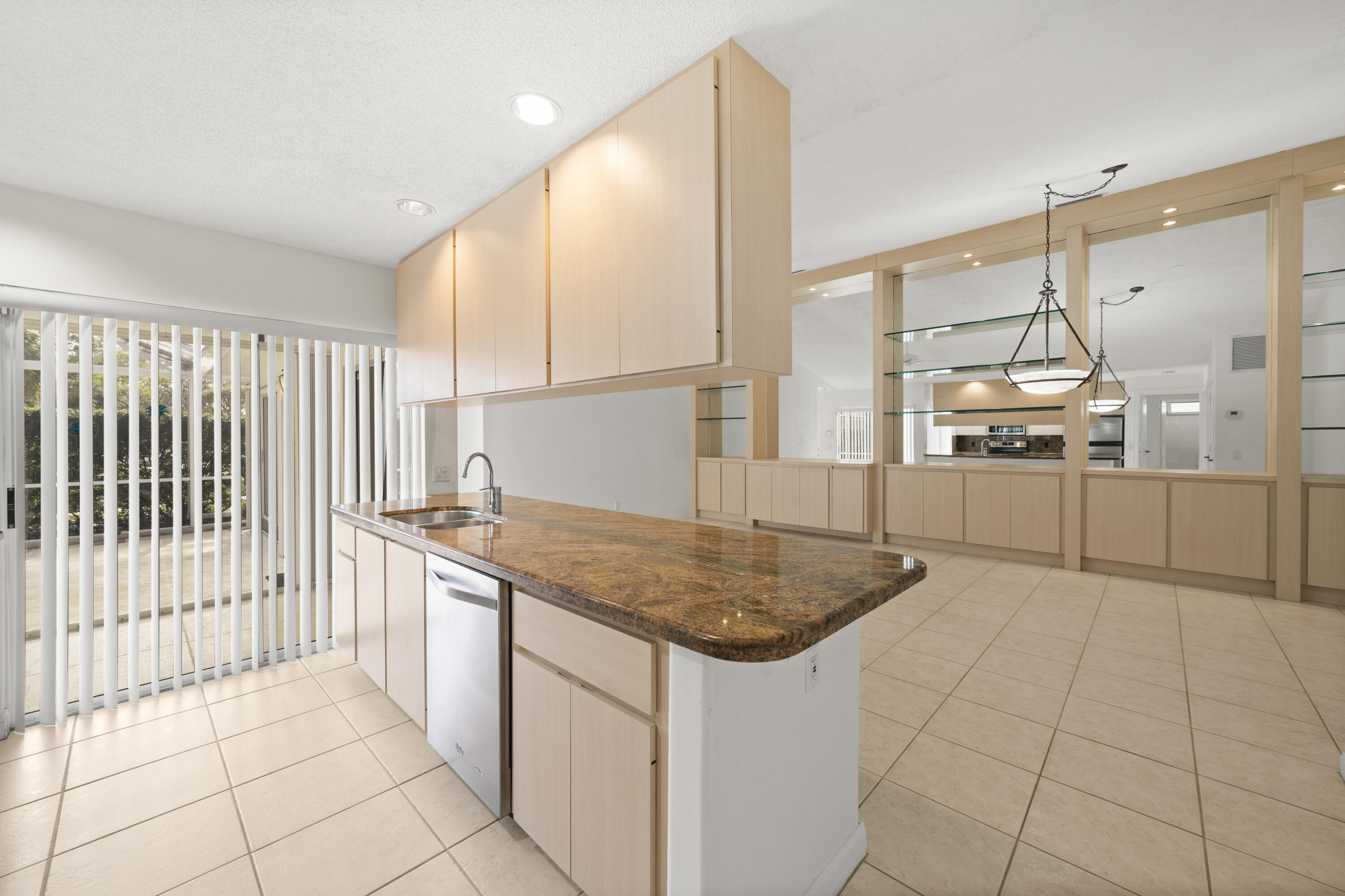 5503 Red Oak Court