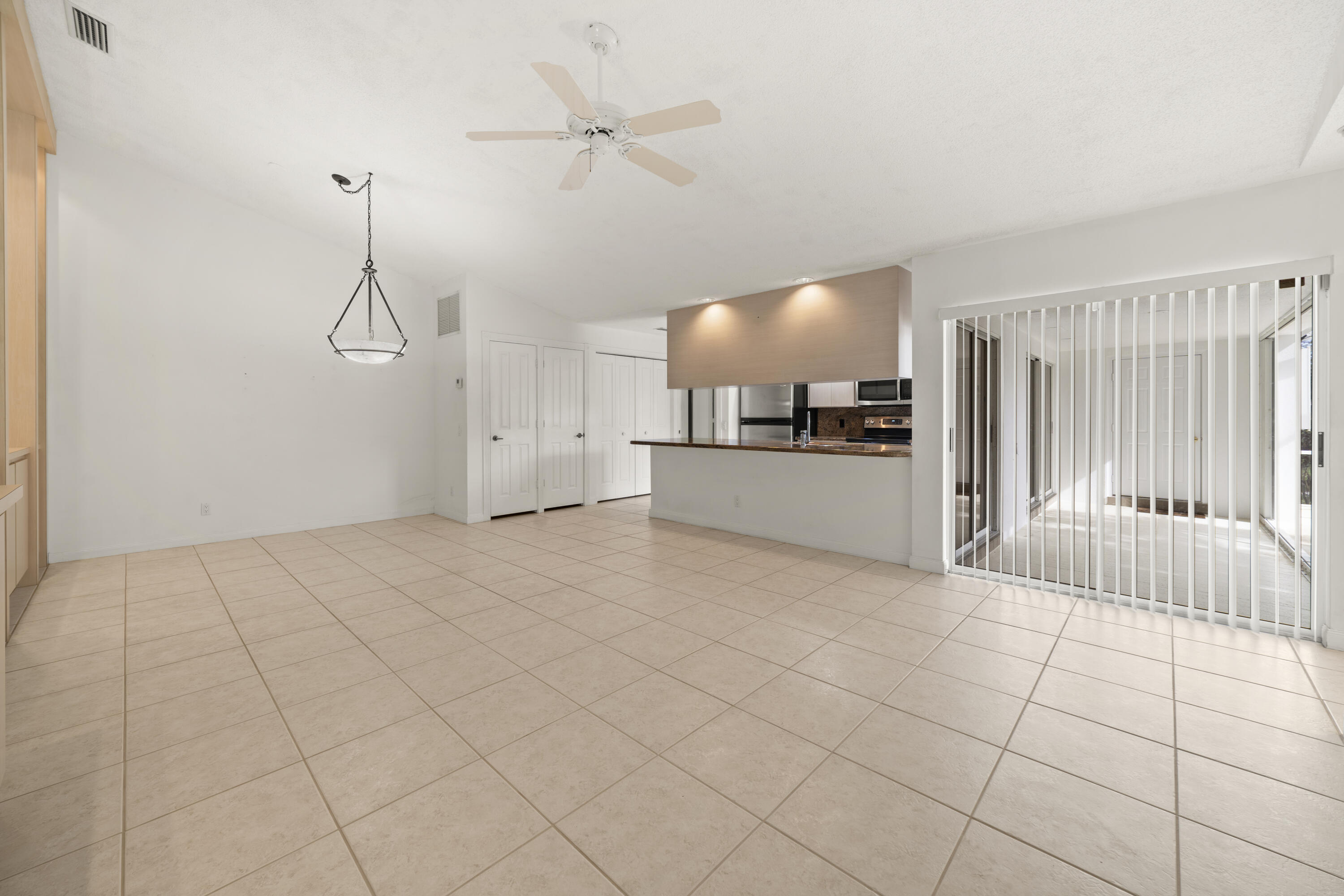 5503 Red Oak Court