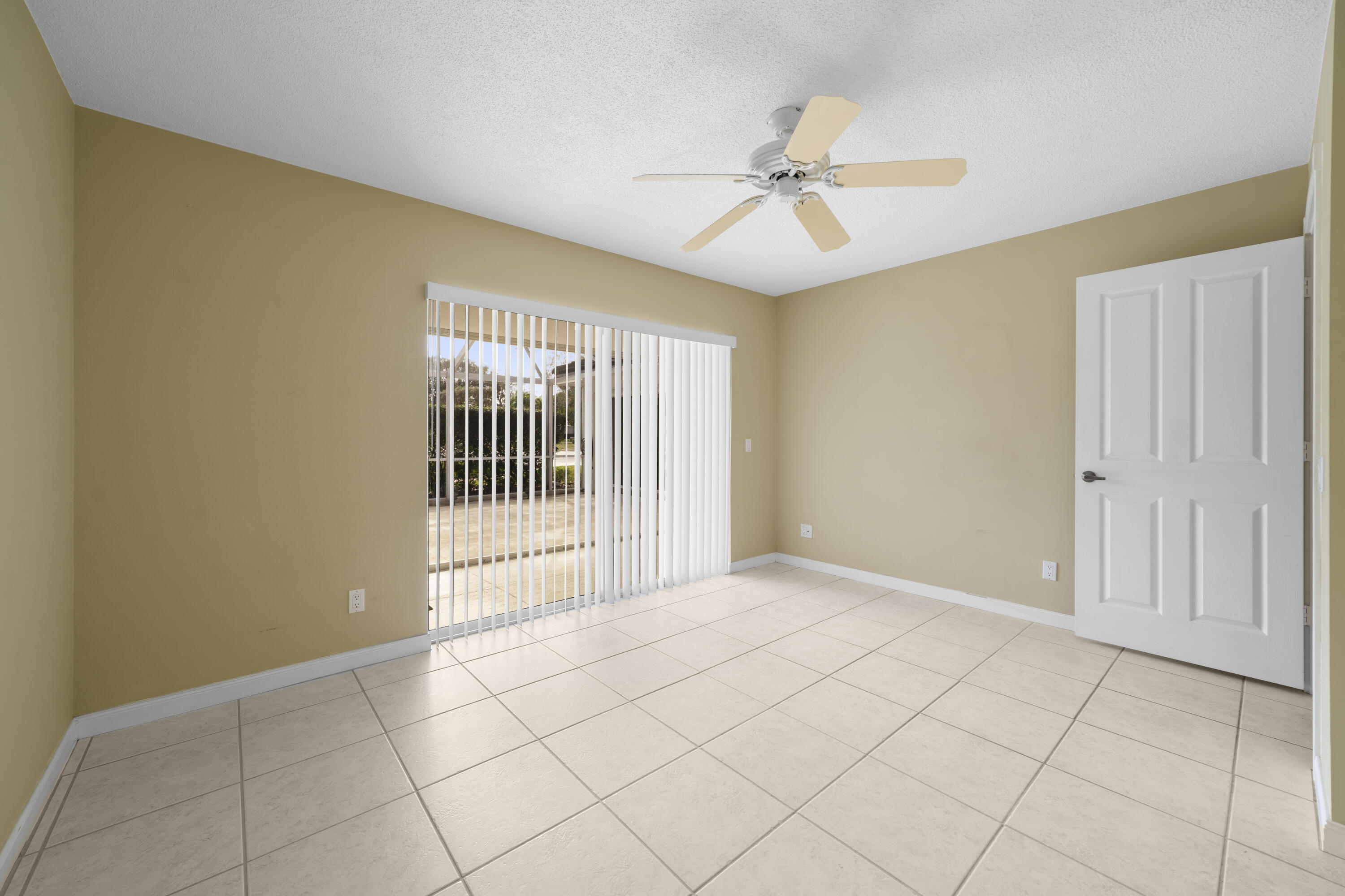 5503 Red Oak Court