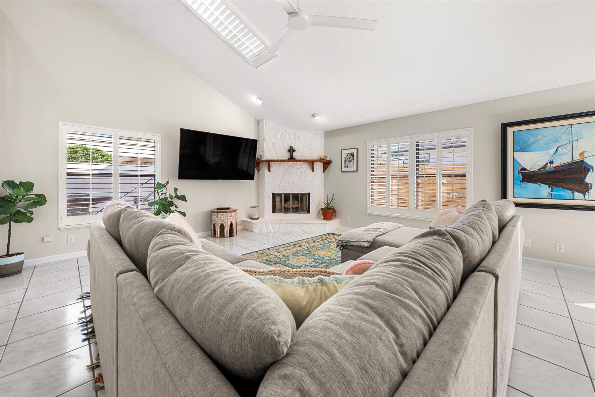 6268 Robinson Street