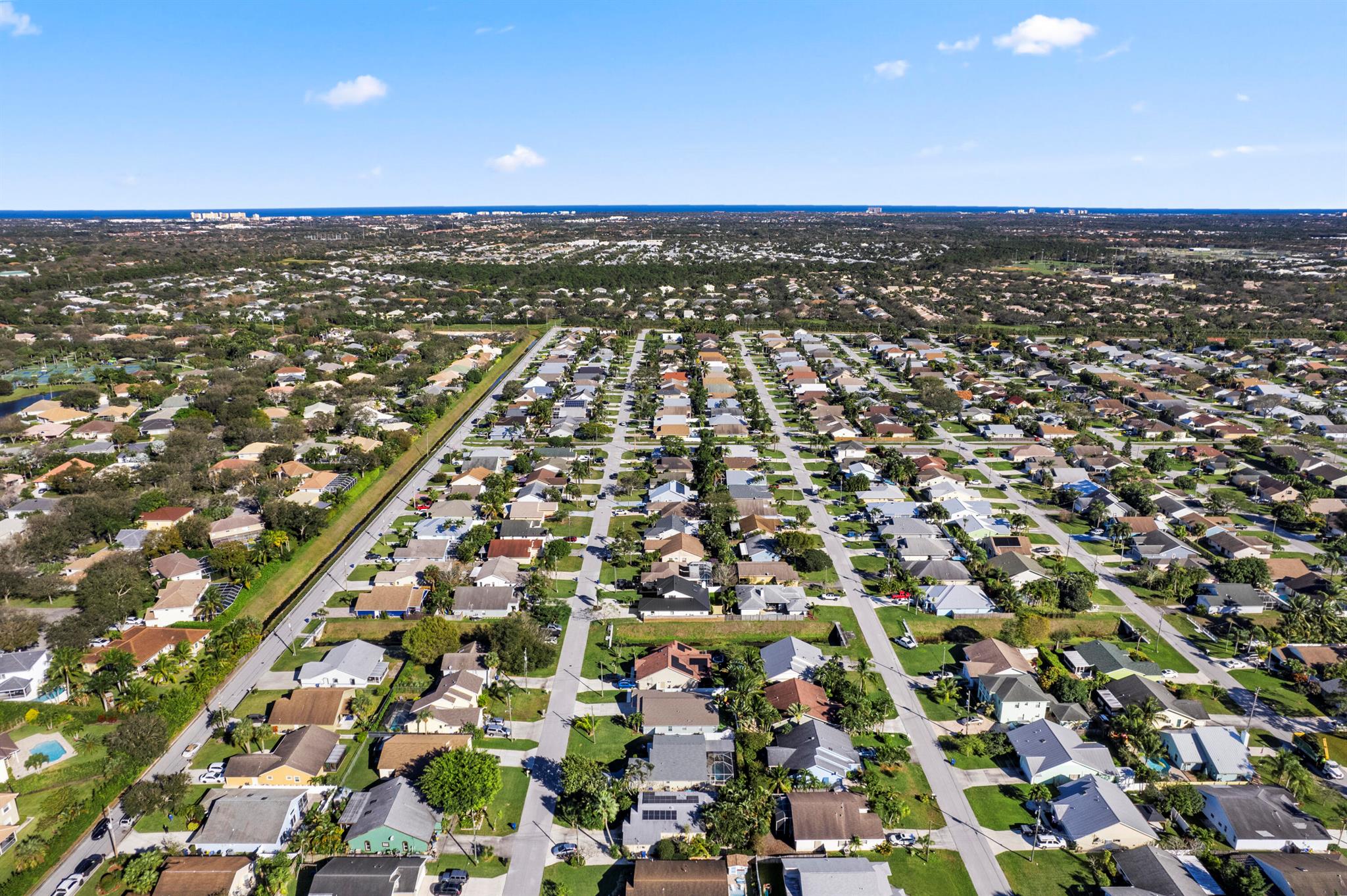 6268 Robinson Street