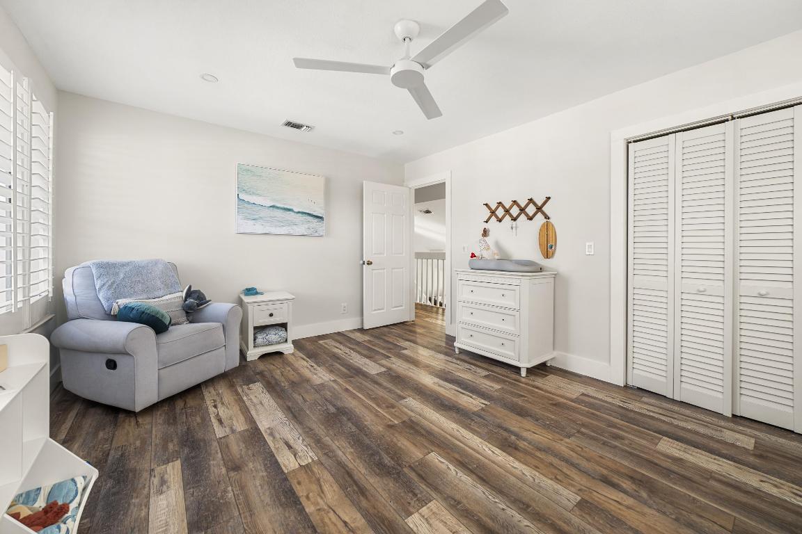 6268 Robinson Street