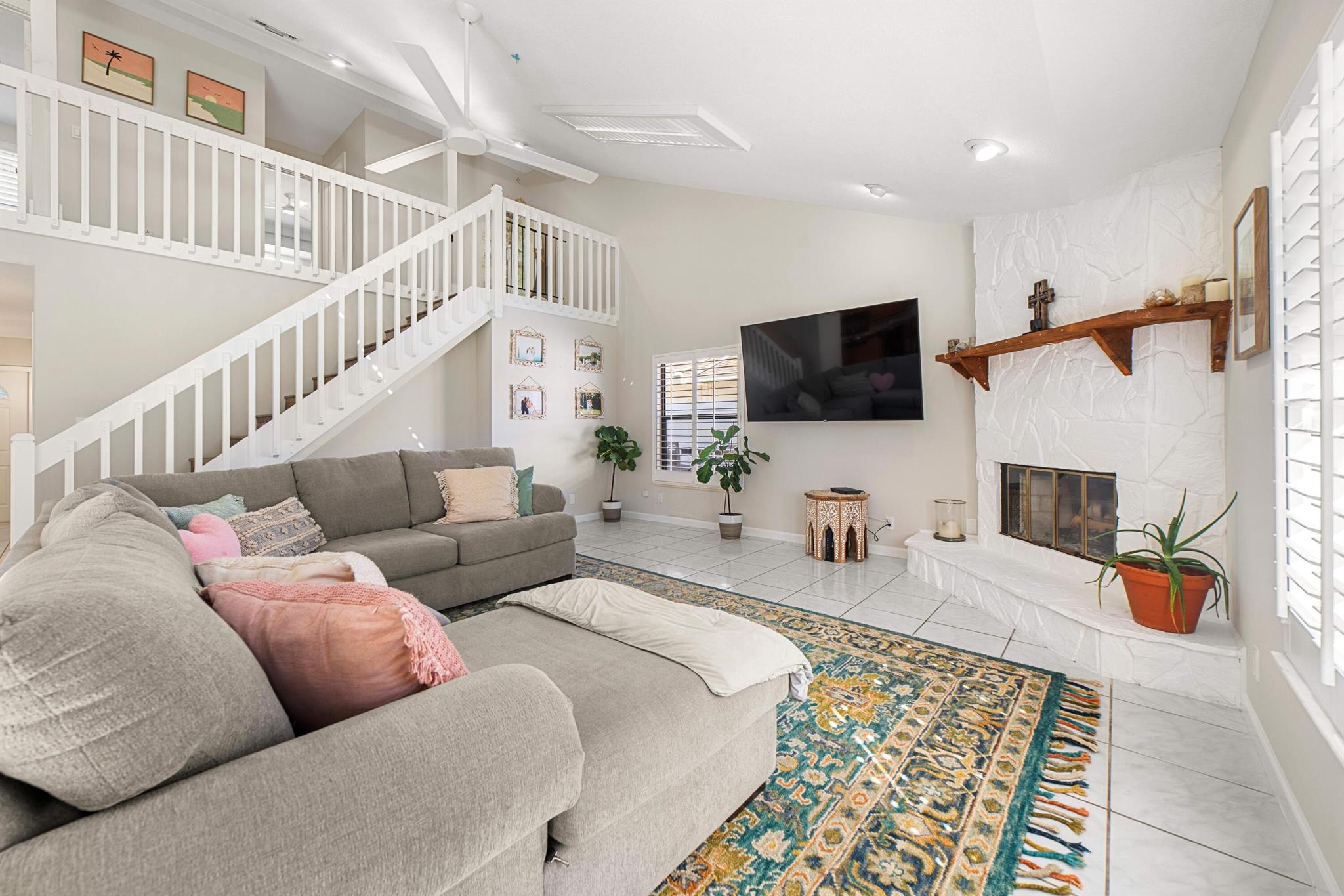 6268 Robinson Street