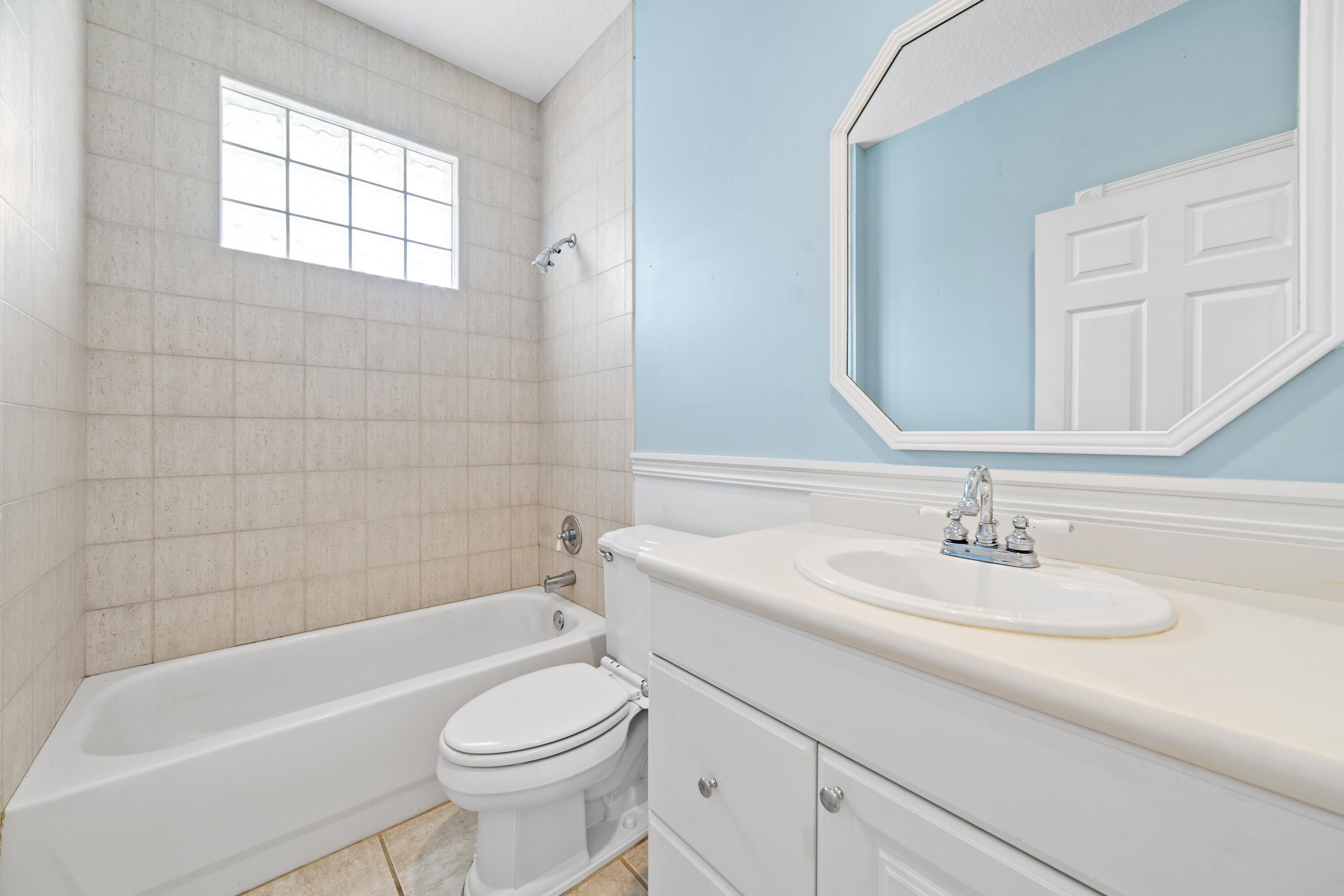 9355 SE Mercury Street