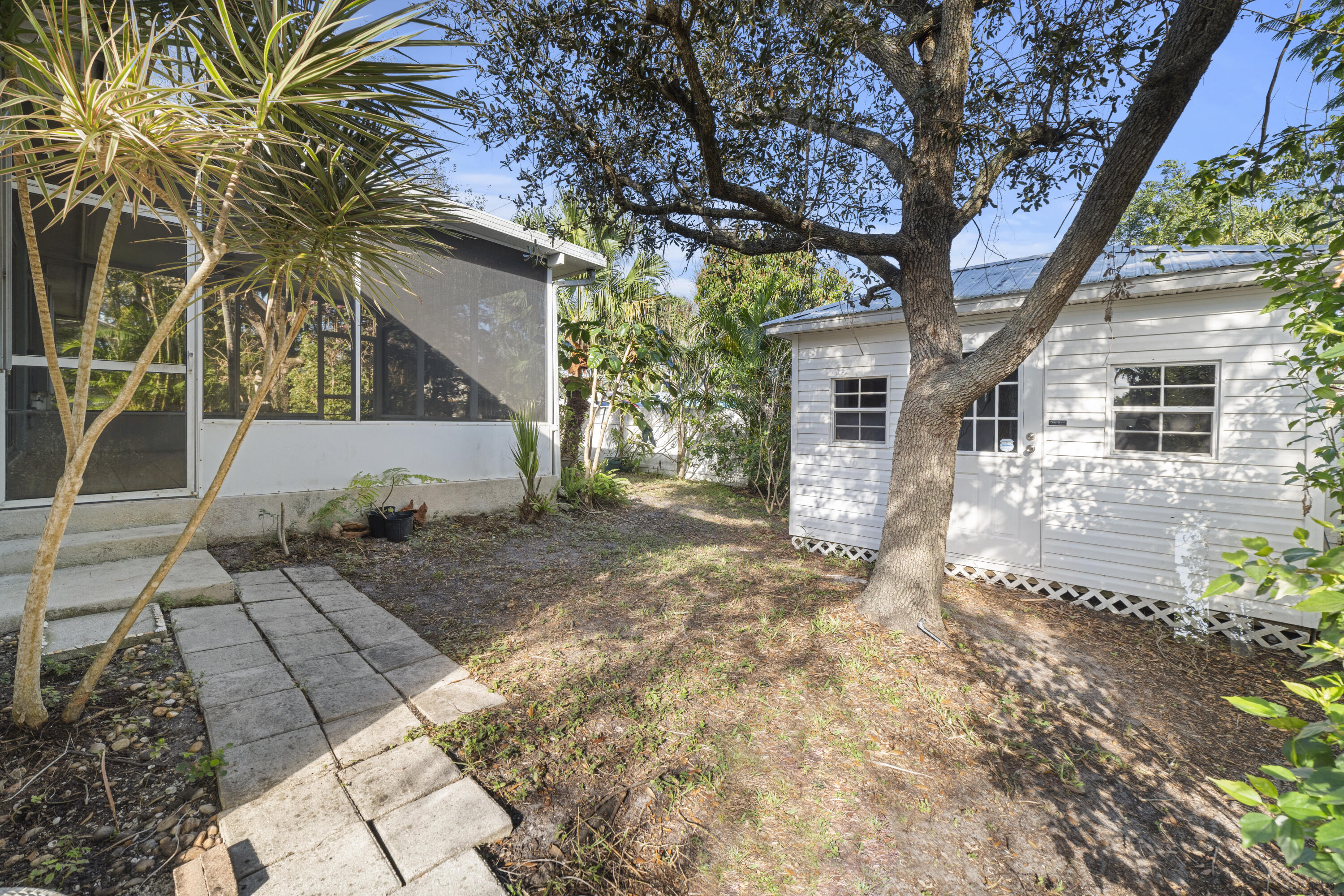 9355 SE Mercury Street